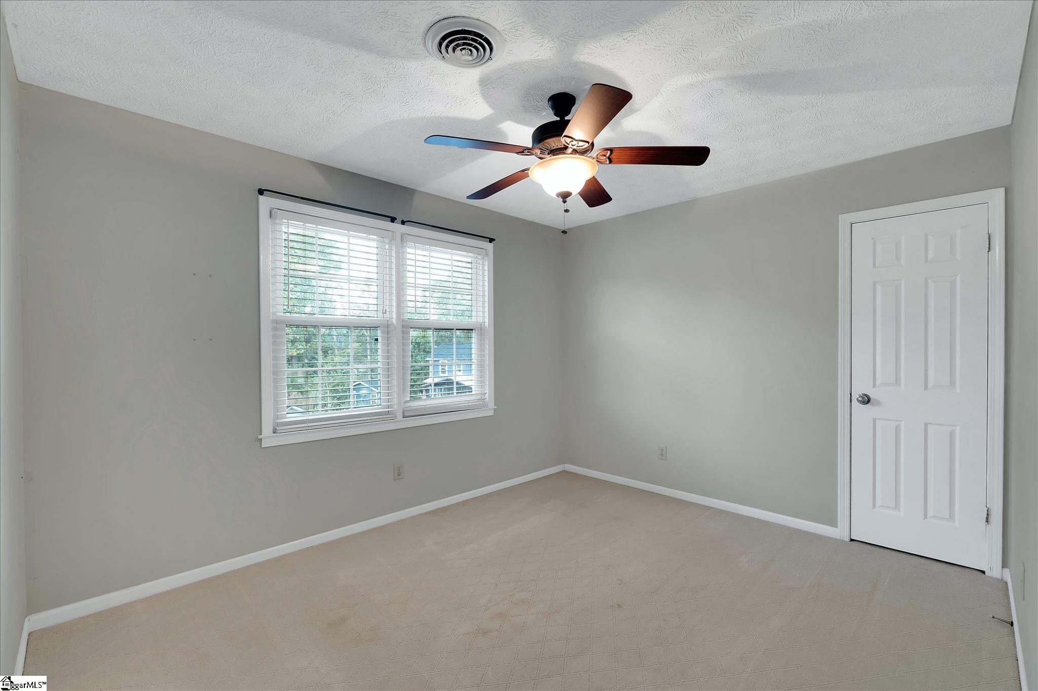 1002 Greenwood Court Easley, SC 29642