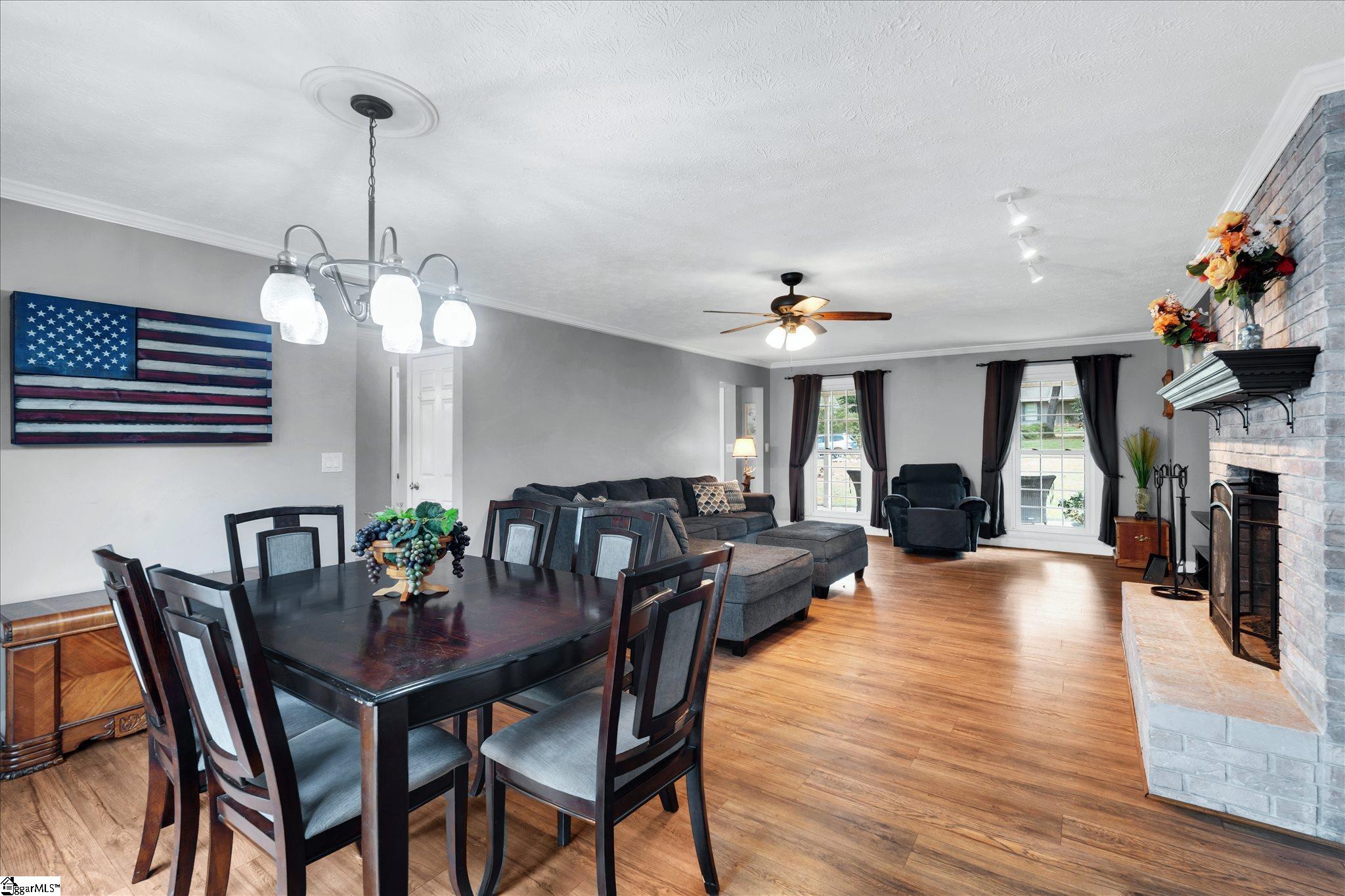 1002 Greenwood Court Easley, SC 29642
