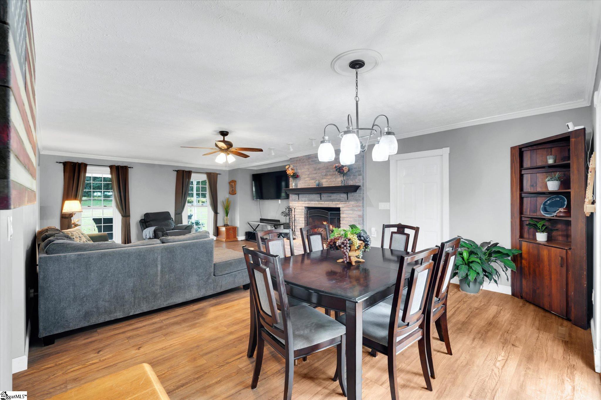 1002 Greenwood Court Easley, SC 29642