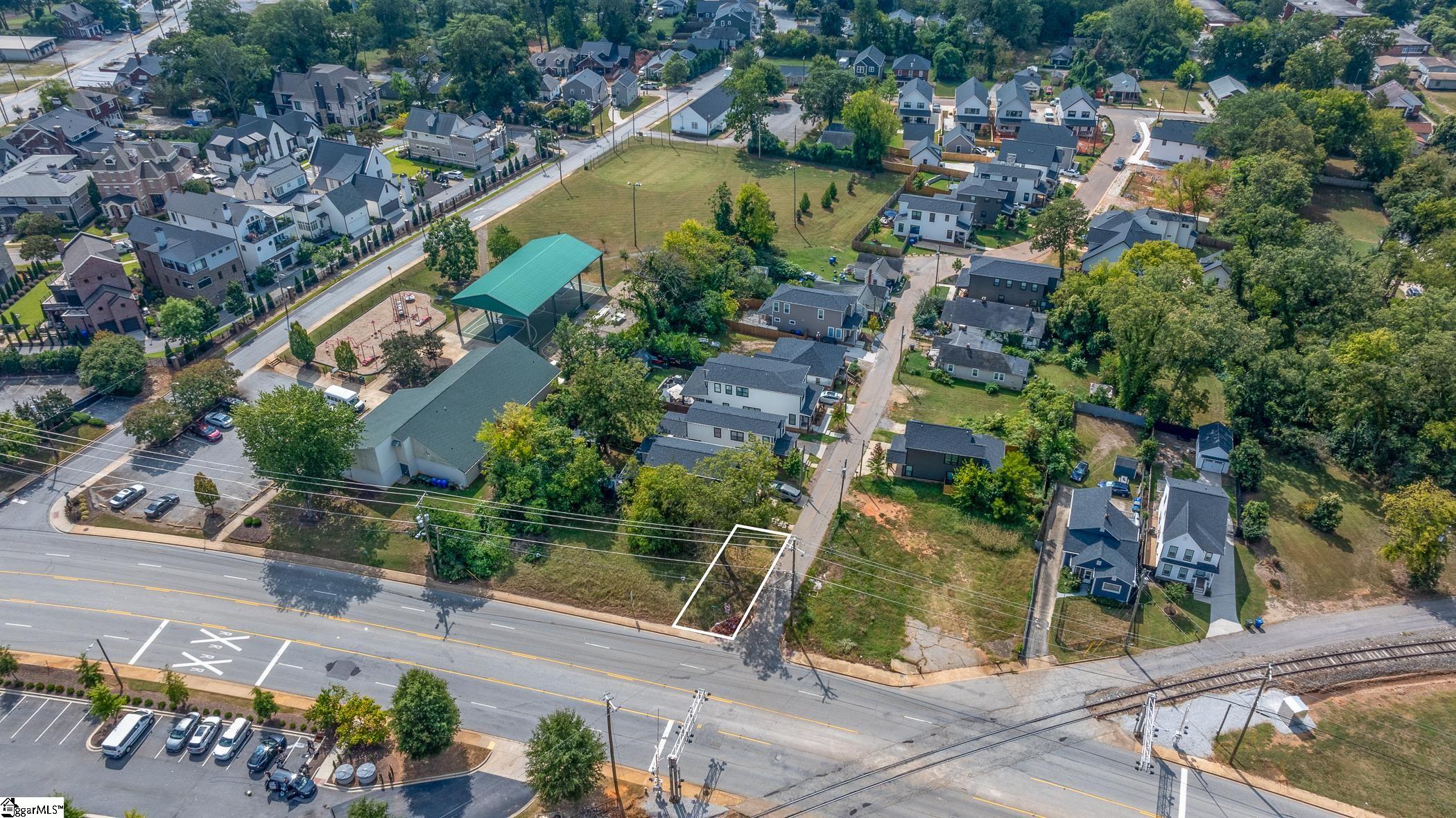 113 Dunbar Street Greenville, SC 29601