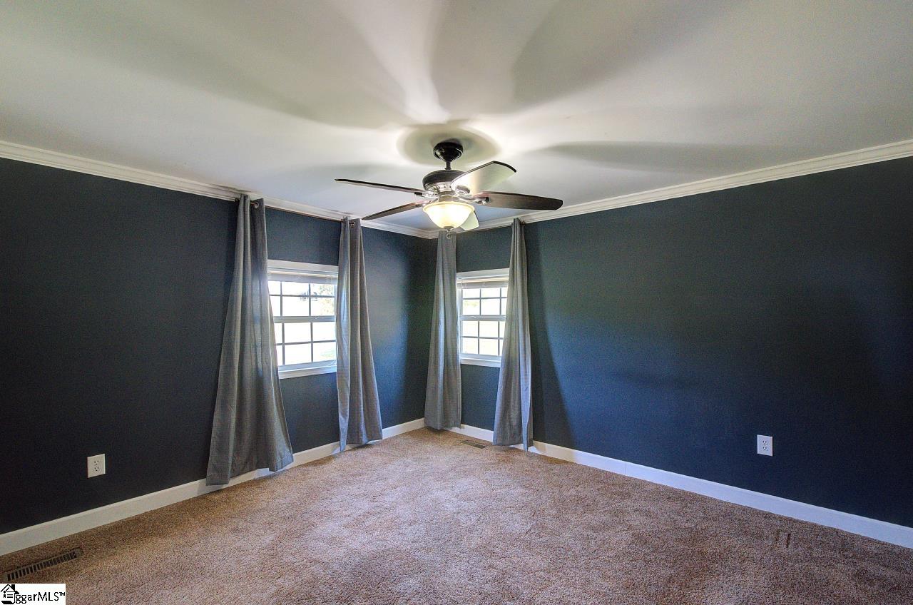 113 Masters Drive Pickens, SC 29671