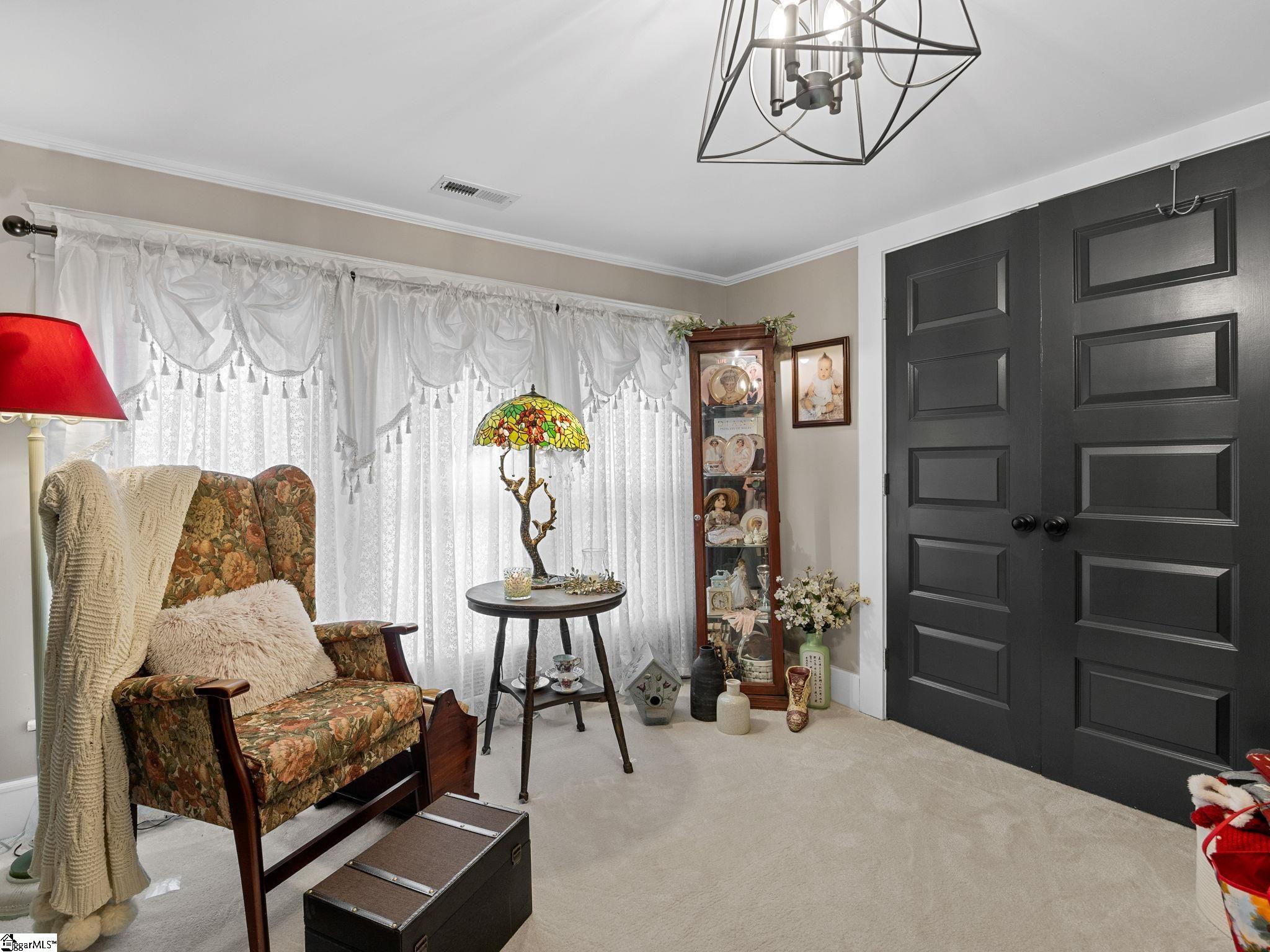 401 E Rutledge Avenue Gaffney, SC 29340