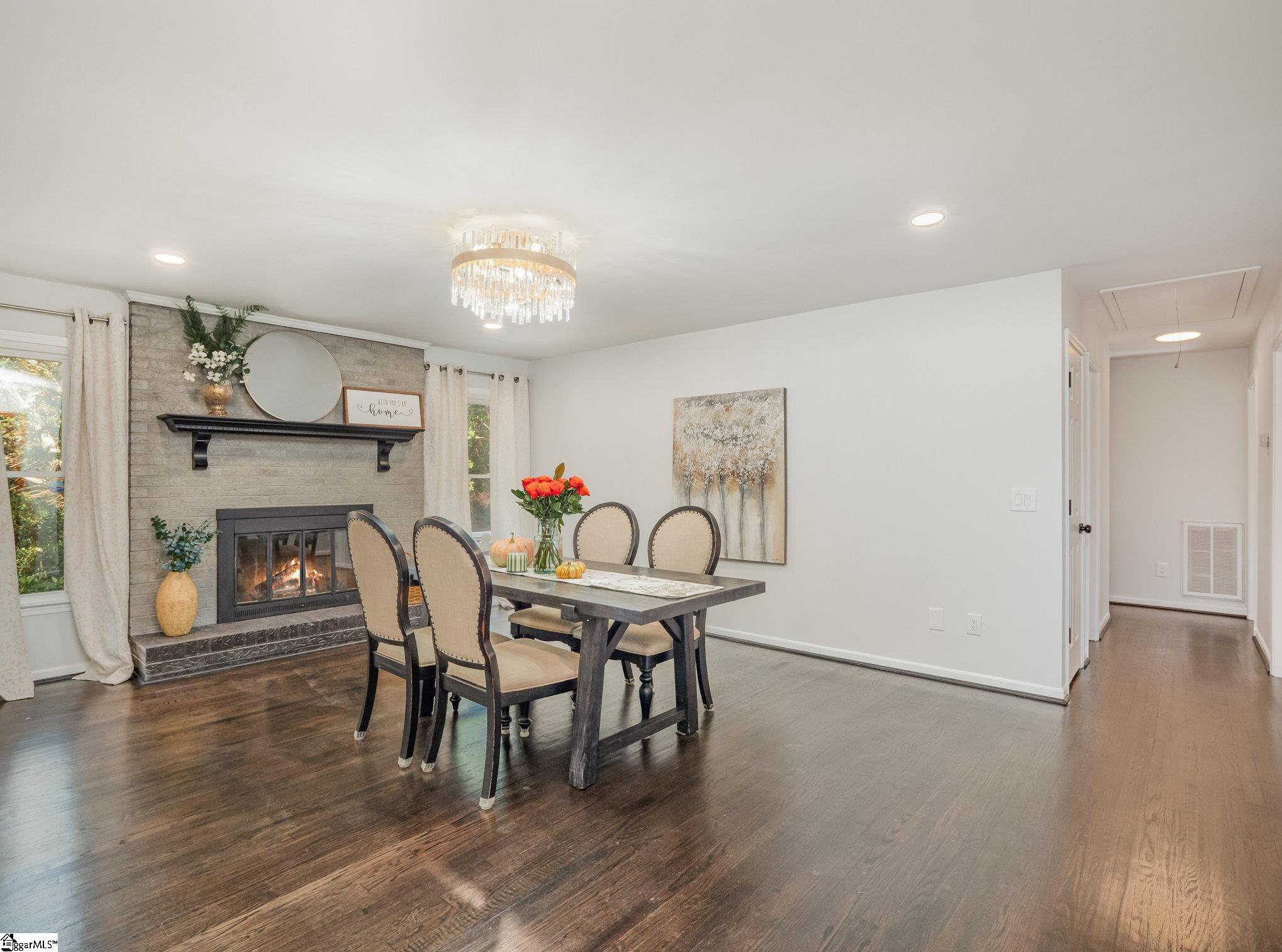 4 Mountain Crest Drive Taylors, SC 29687