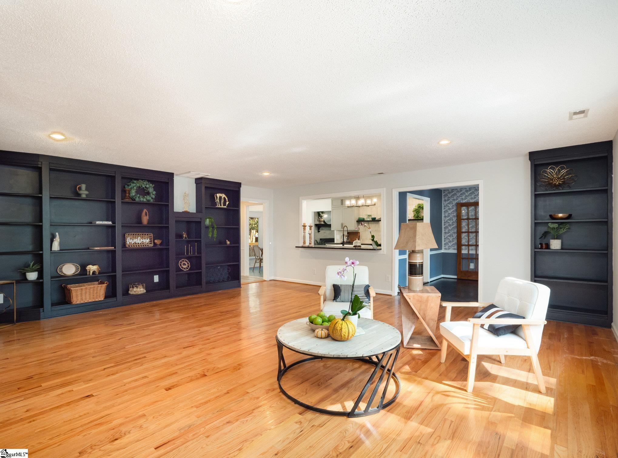 4 Mountain Crest Drive Taylors, SC 29687