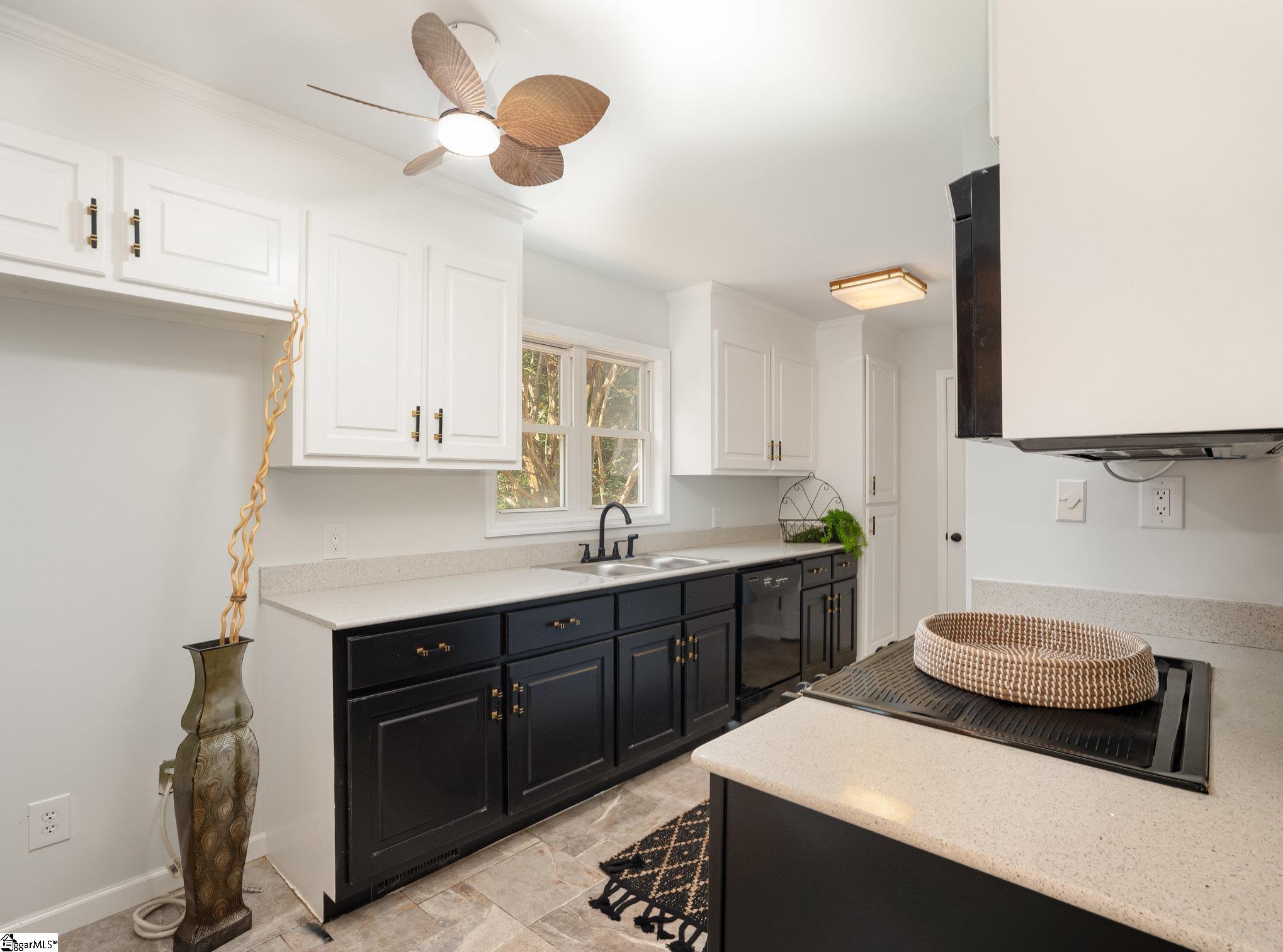 4 Mountain Crest Drive Taylors, SC 29687