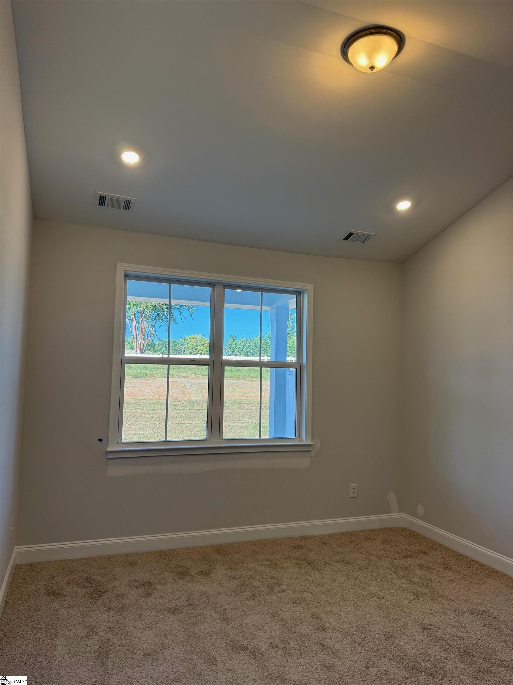 211 Lewes Avenue Simpsonville, SC 29681