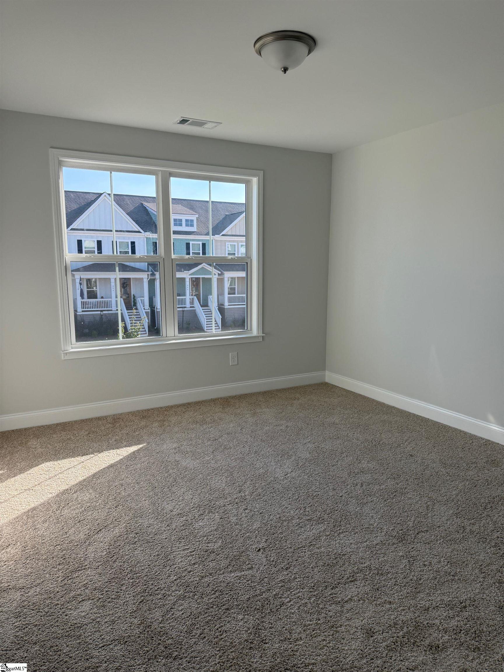 211 Lewes Avenue Simpsonville, SC 29681