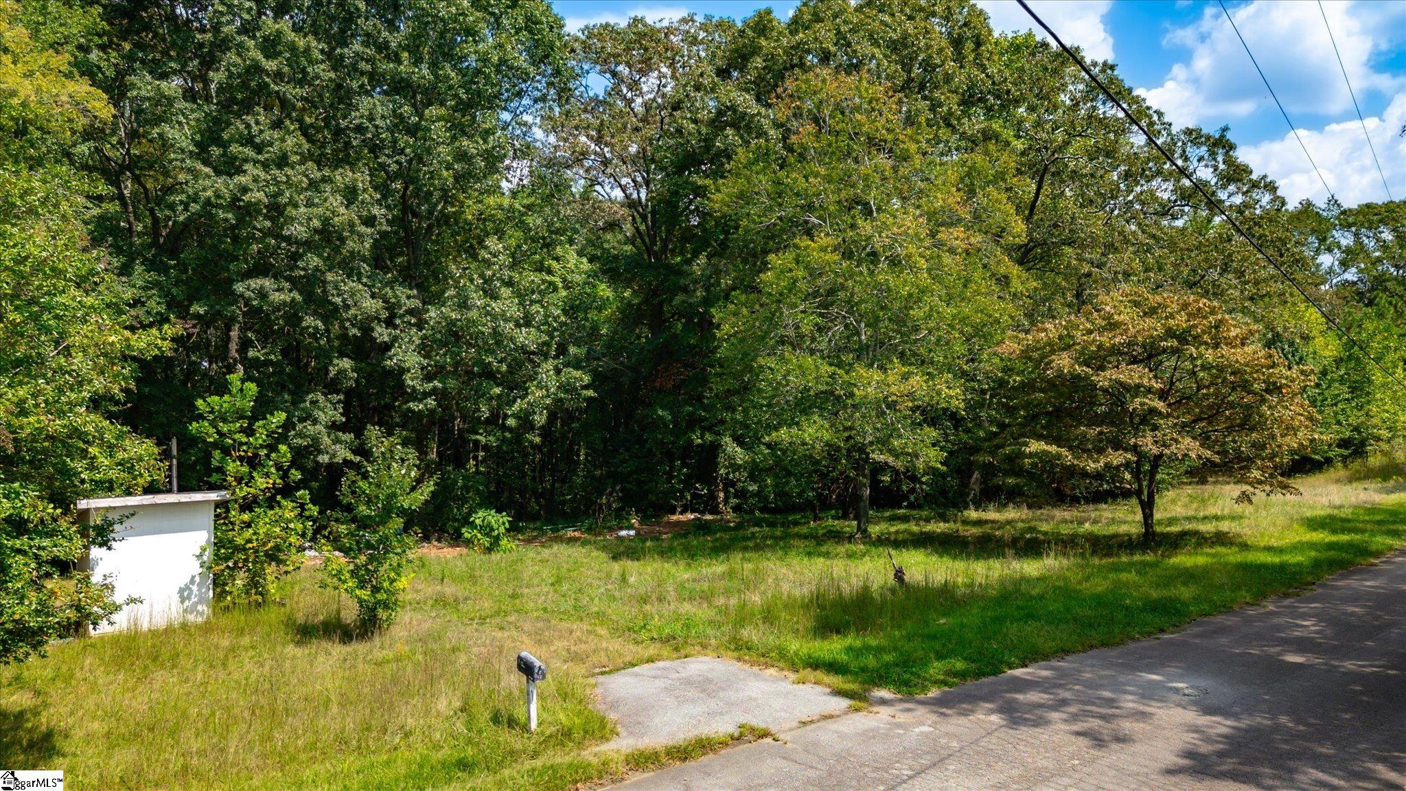 327 Partridge Drive Williamston, SC 29697
