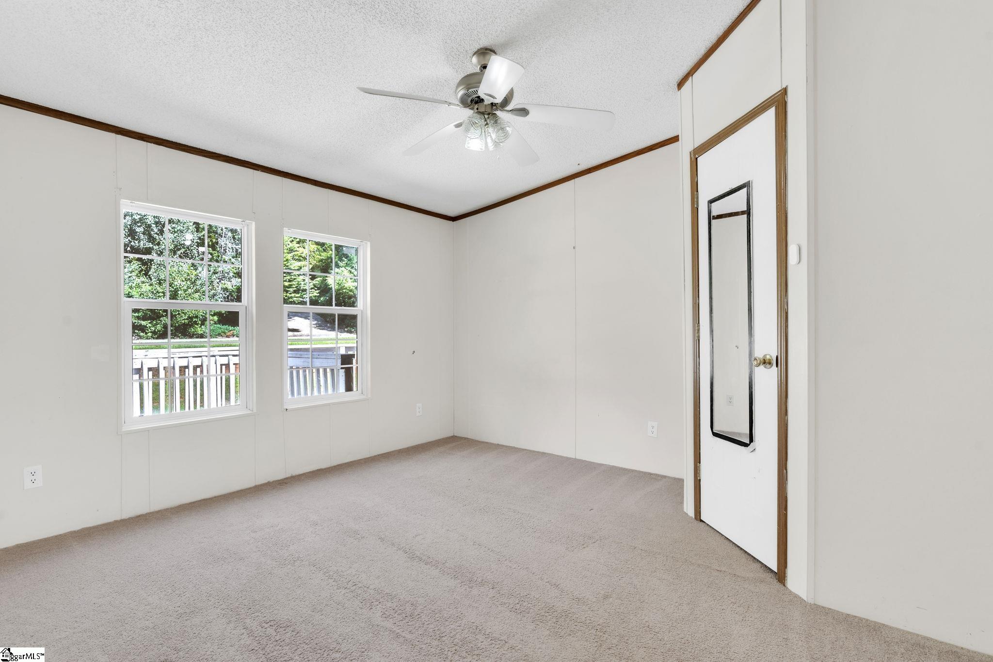 121 Breezewood Drive Westminster, SC 29693