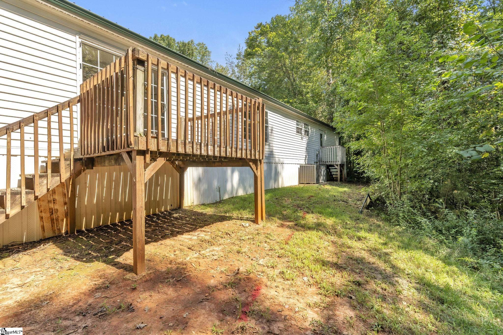 121 Breezewood Drive Westminster, SC 29693