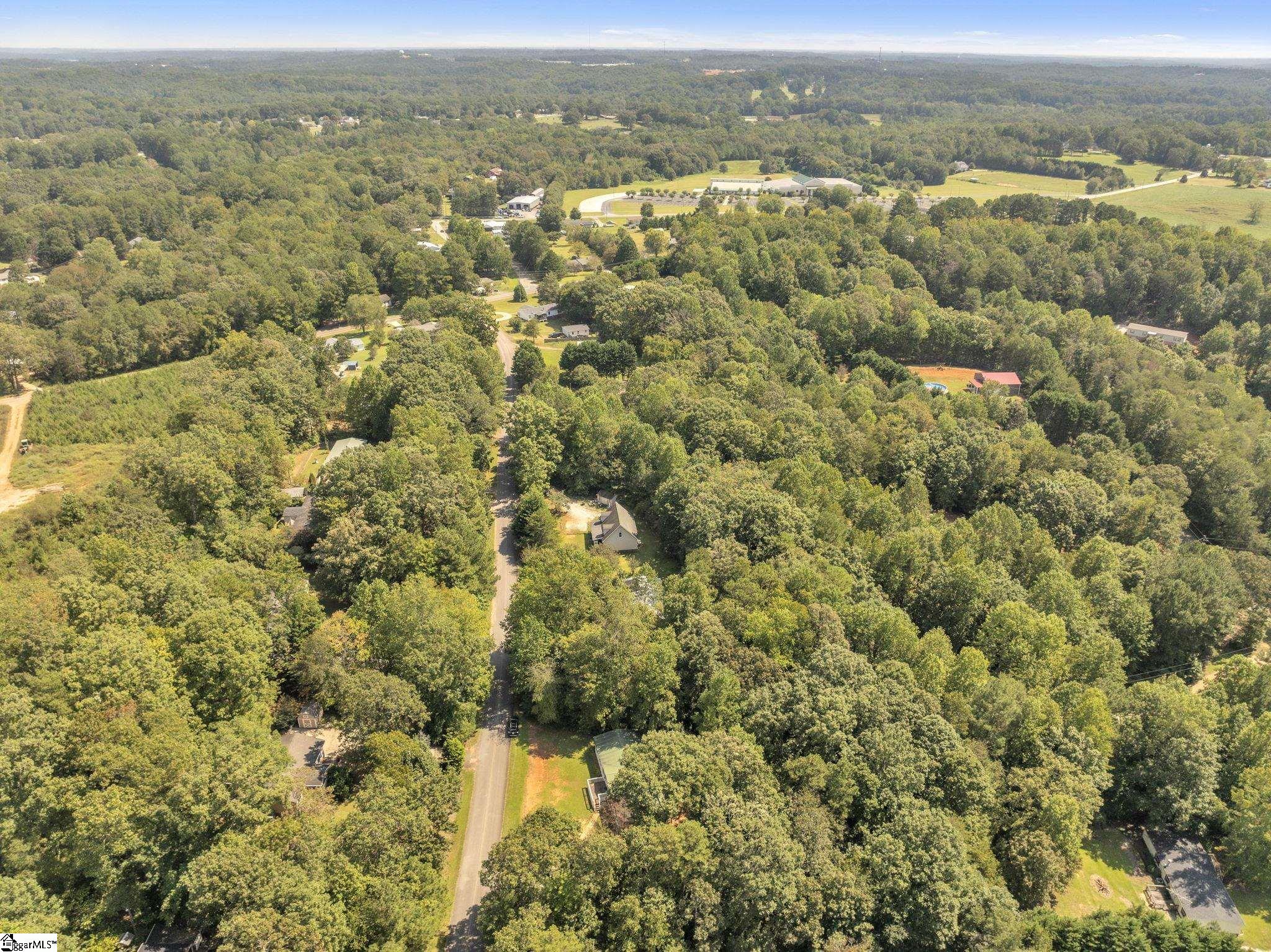 121 Breezewood Drive Westminster, SC 29693