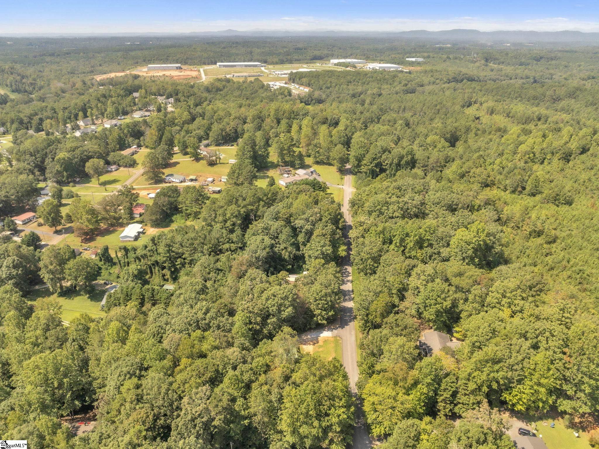 121 Breezewood Drive Westminster, SC 29693