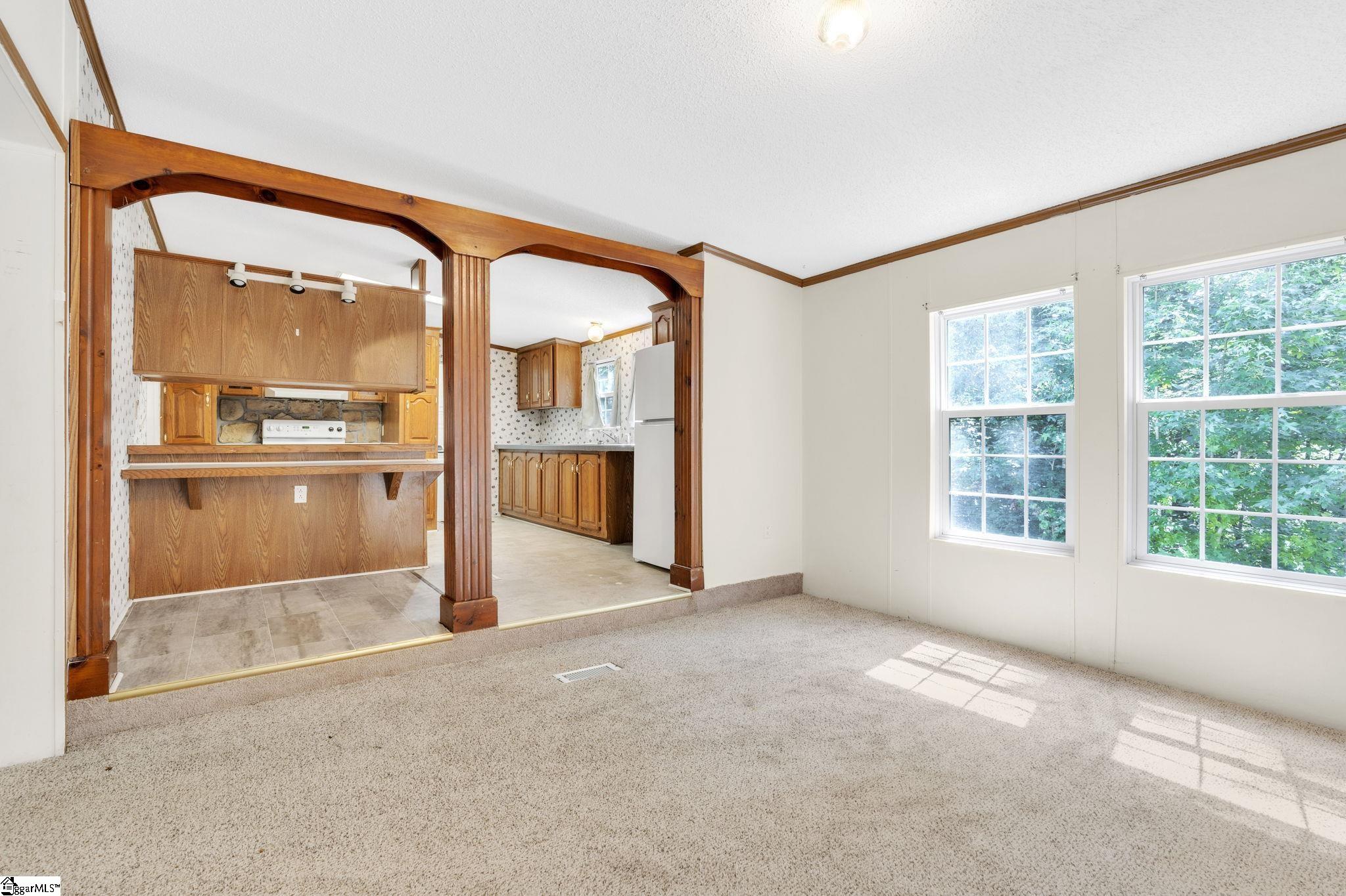 121 Breezewood Drive Westminster, SC 29693