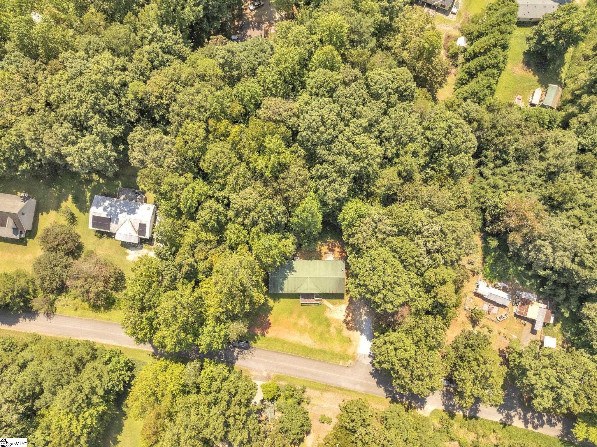121 Breezewood Drive Westminster, SC 29693
