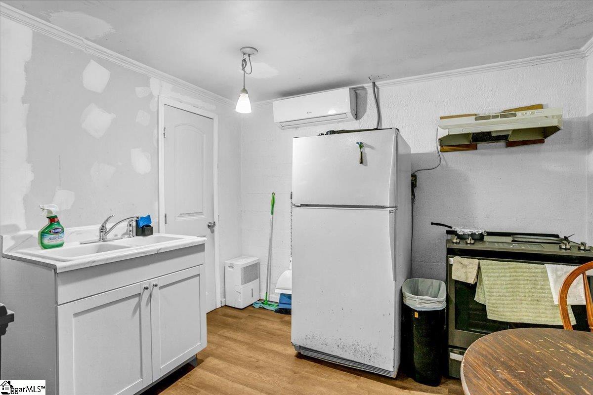 938 2nd Avenue Greenville, SC 29611
