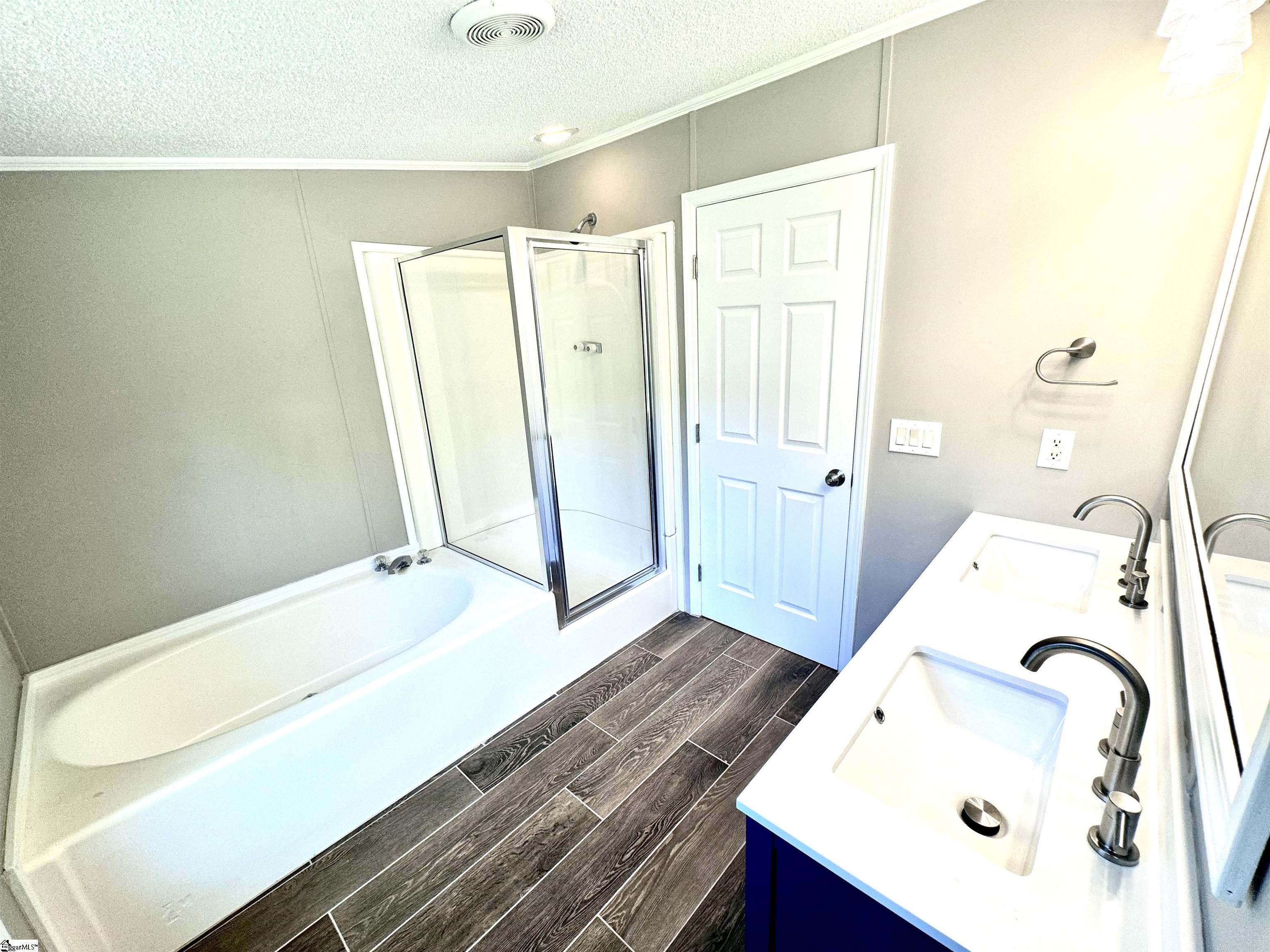 180 Old Bear Creek Road Chesnee, SC 29323