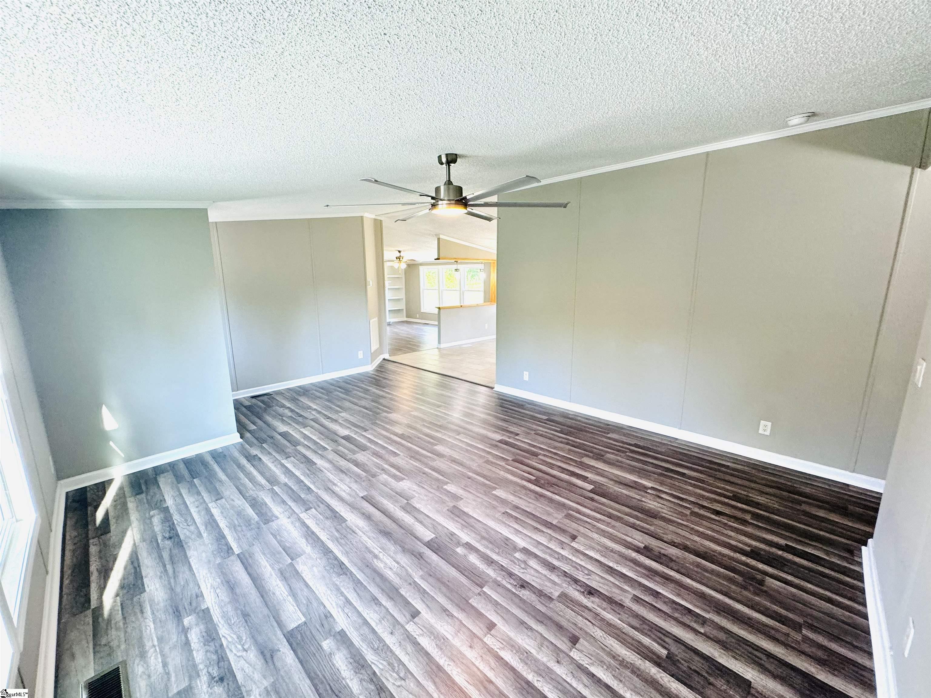 180 Old Bear Creek Road Chesnee, SC 29323