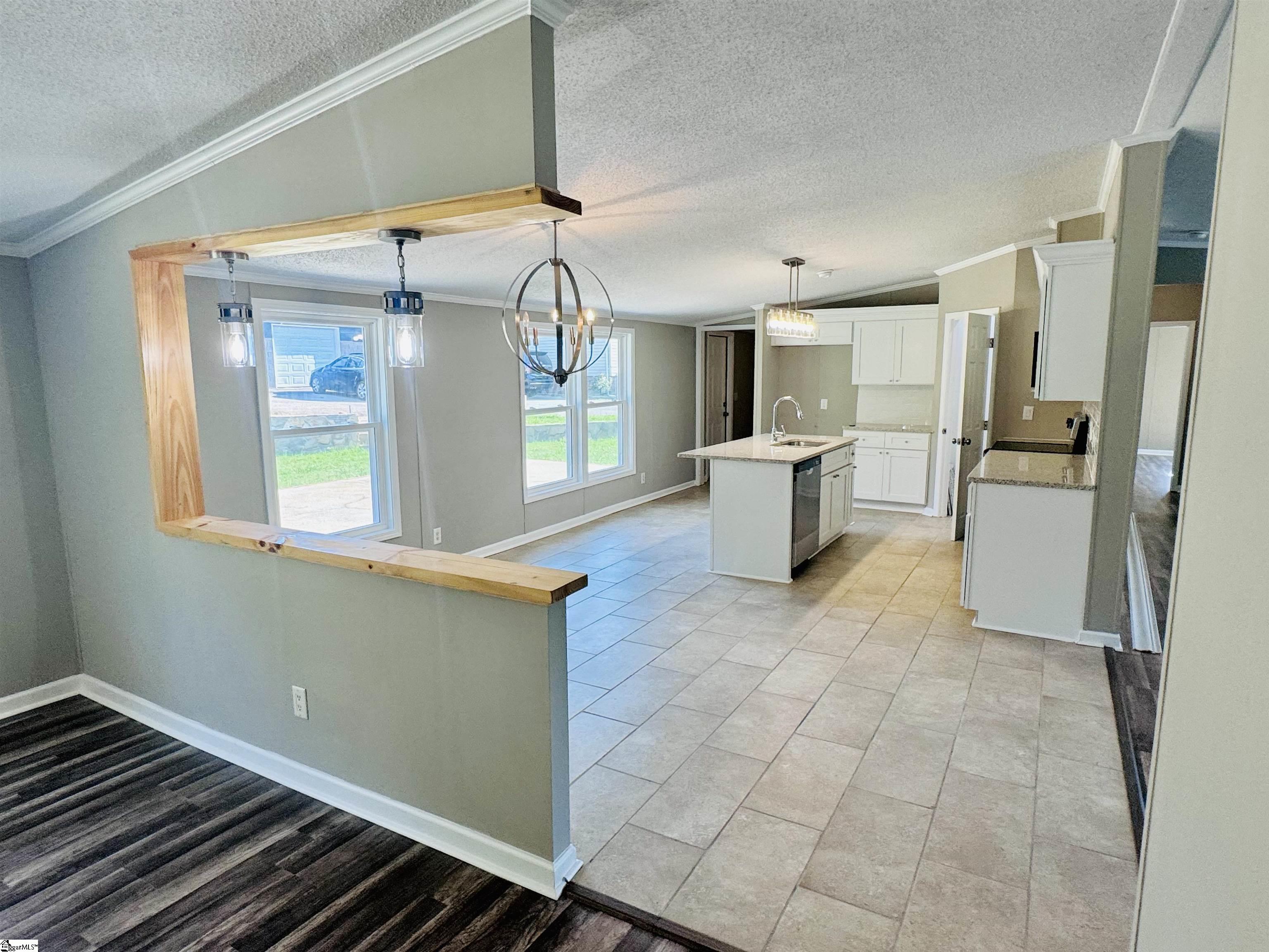 180 Old Bear Creek Road Chesnee, SC 29323