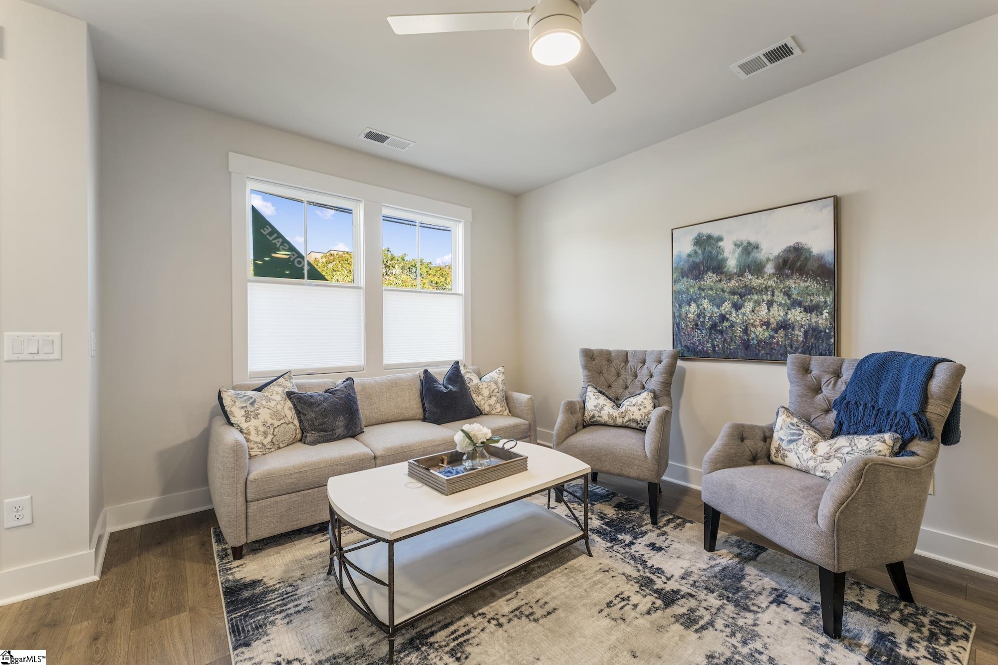 1194 N Pleasantburg Drive Greenville, SC 29607