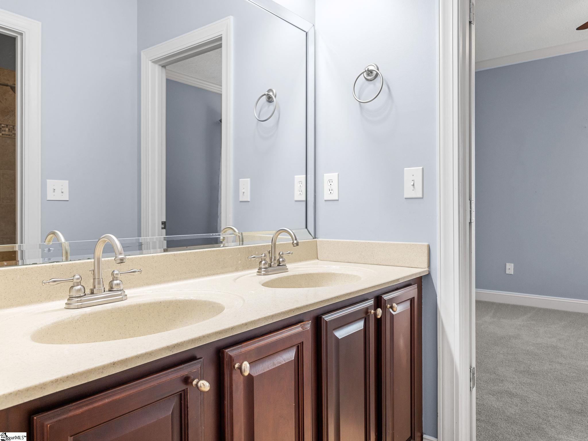 351 S Woodfin Ridge Drive Inman, SC 29349