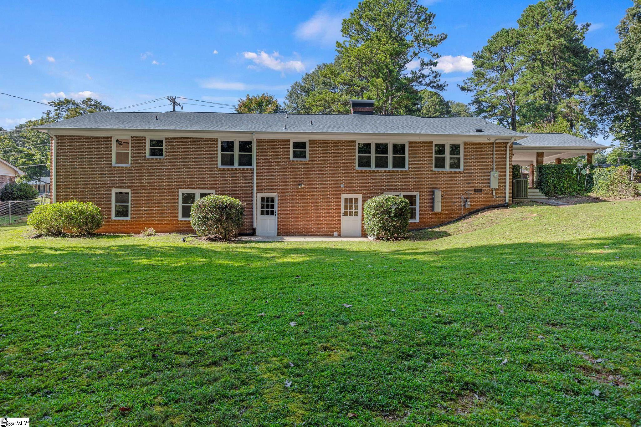 416 Ransdell Drive Spartanburg, SC 29307