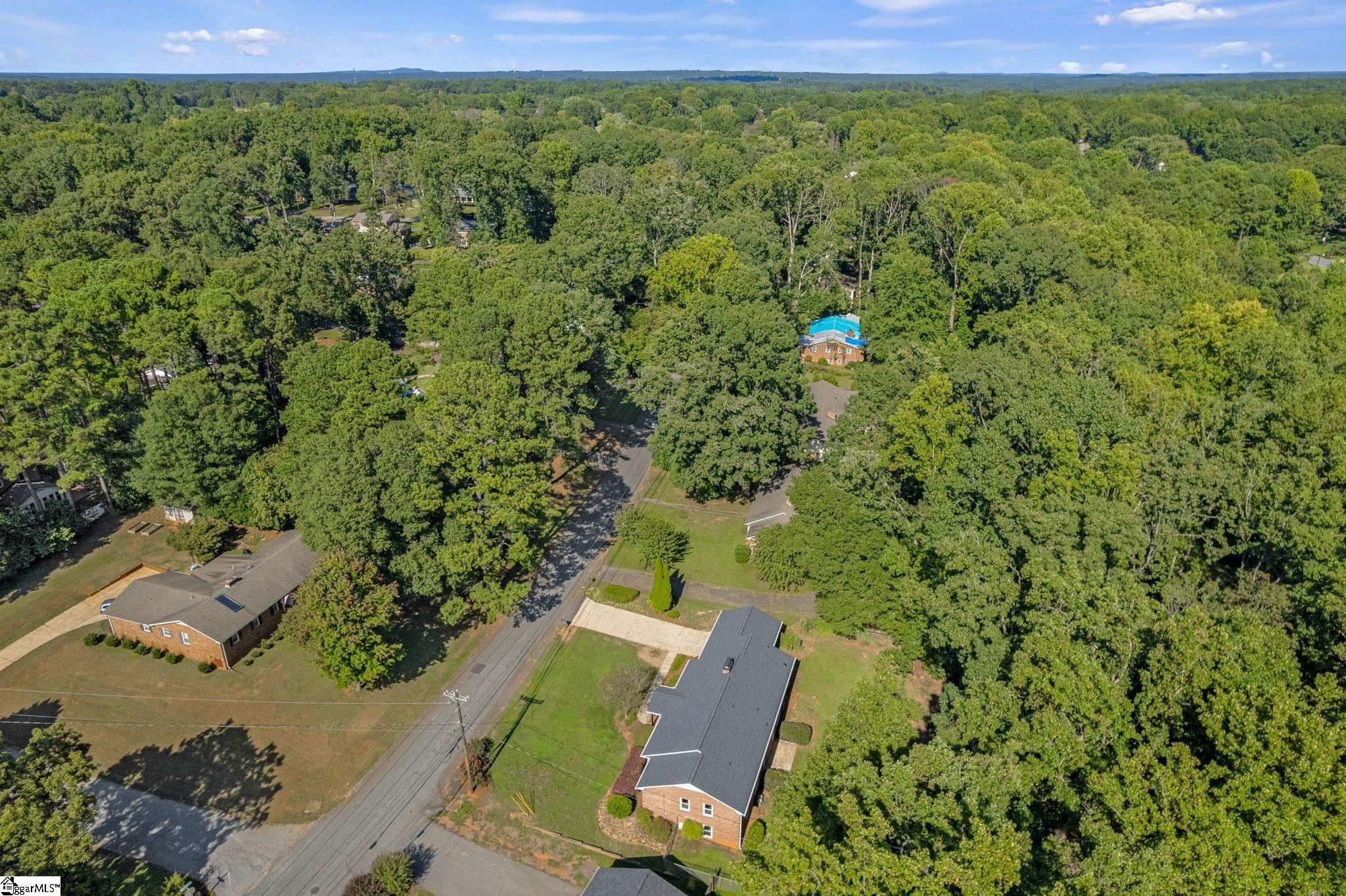 416 Ransdell Drive Spartanburg, SC 29307