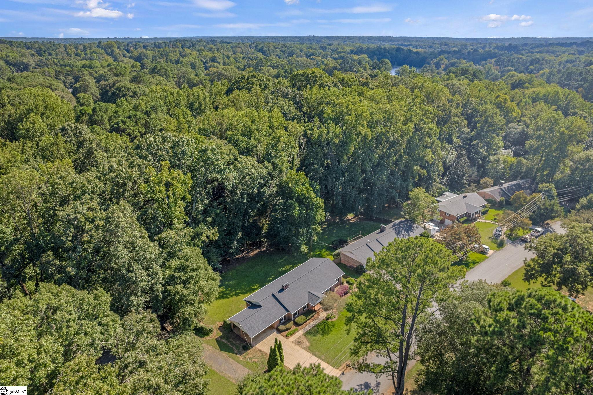 416 Ransdell Drive Spartanburg, SC 29307