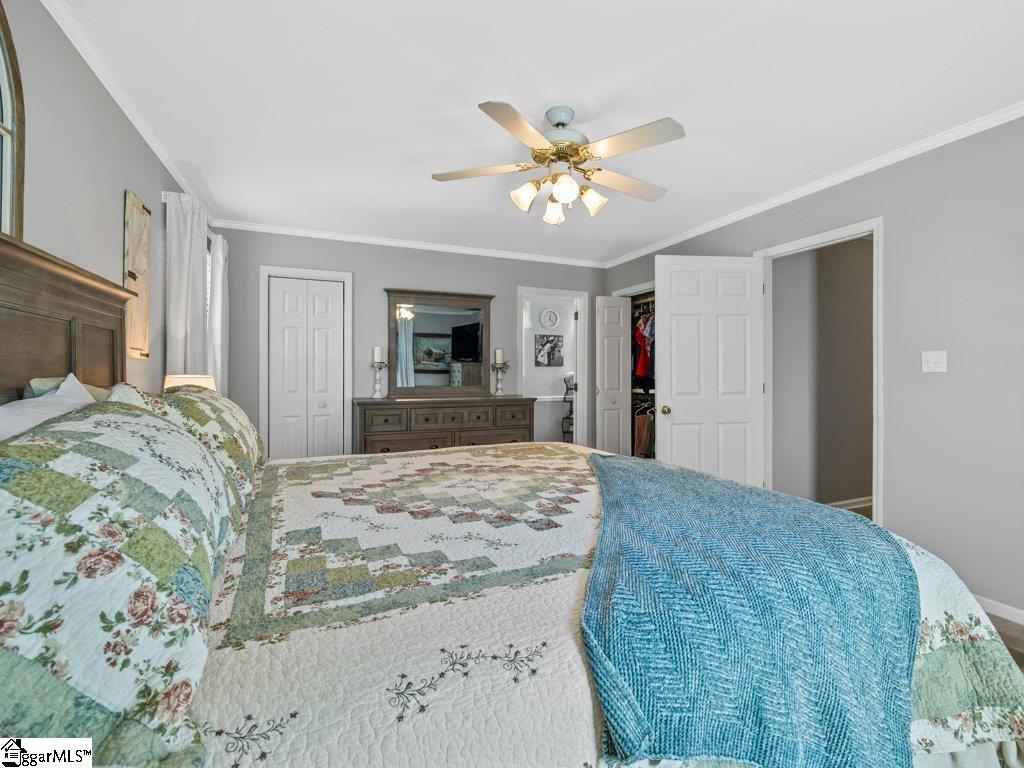 6 Carolina Oaks Drive Chesnee, SC 29323