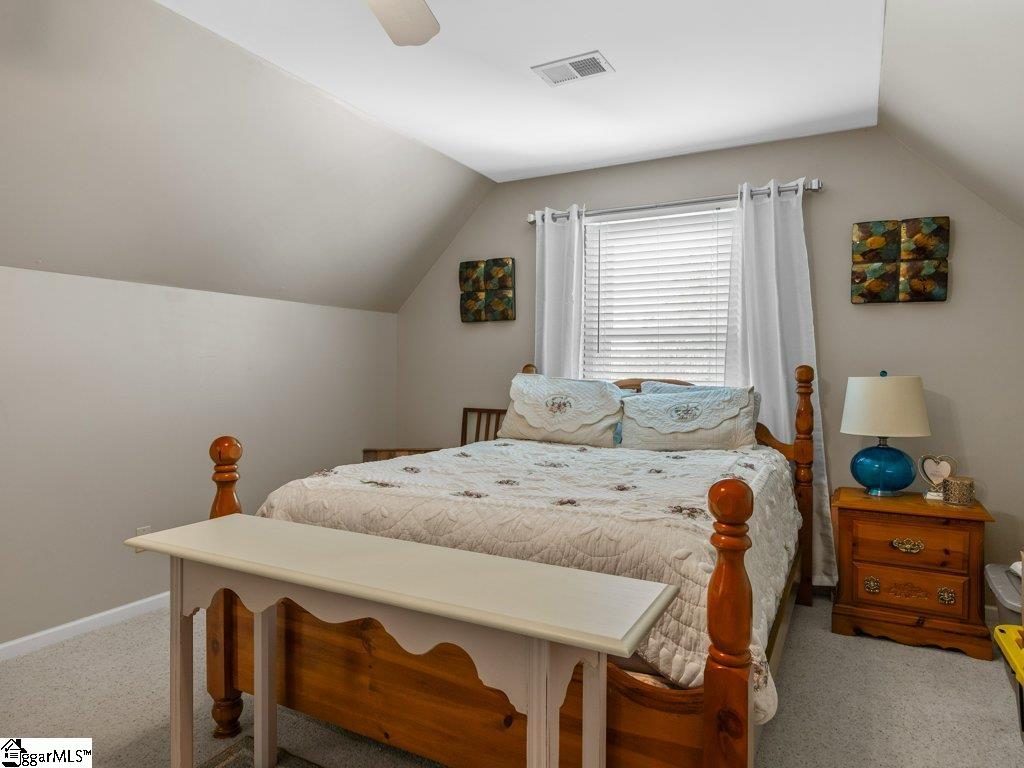 6 Carolina Oaks Drive Chesnee, SC 29323