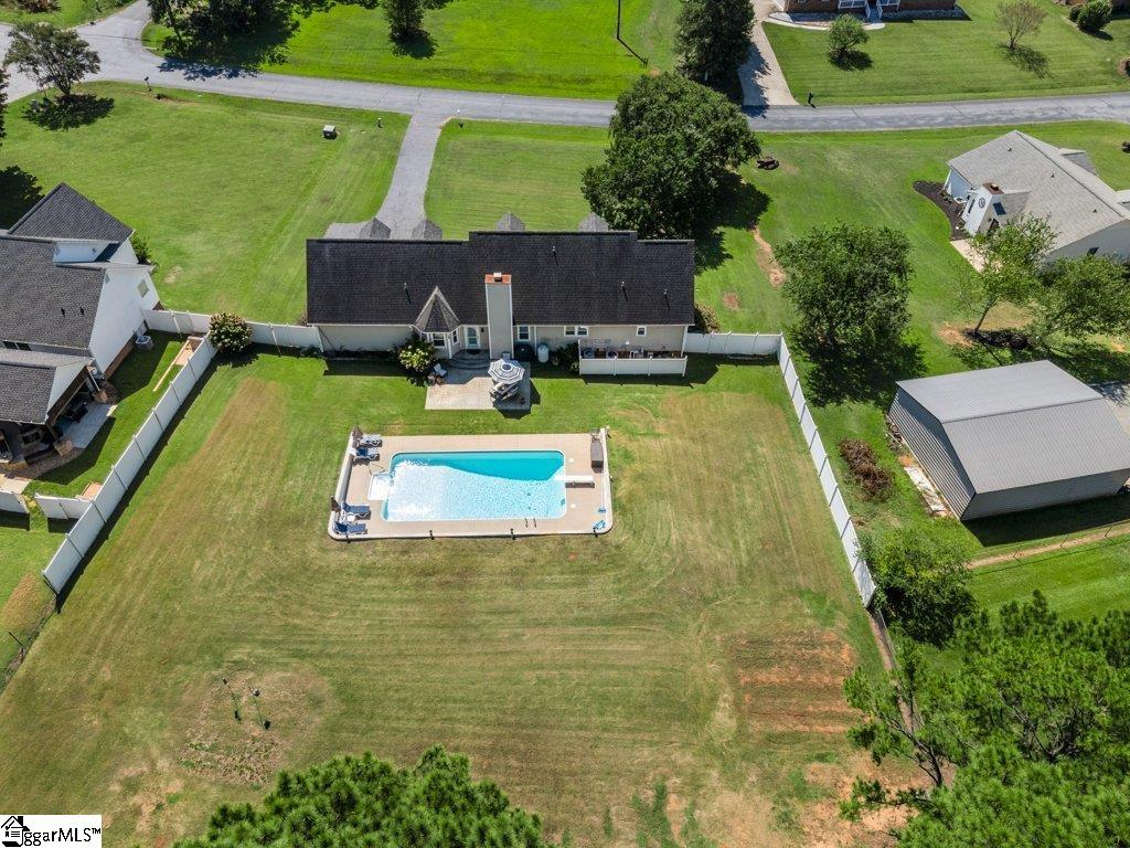 6 Carolina Oaks Drive Chesnee, SC 29323