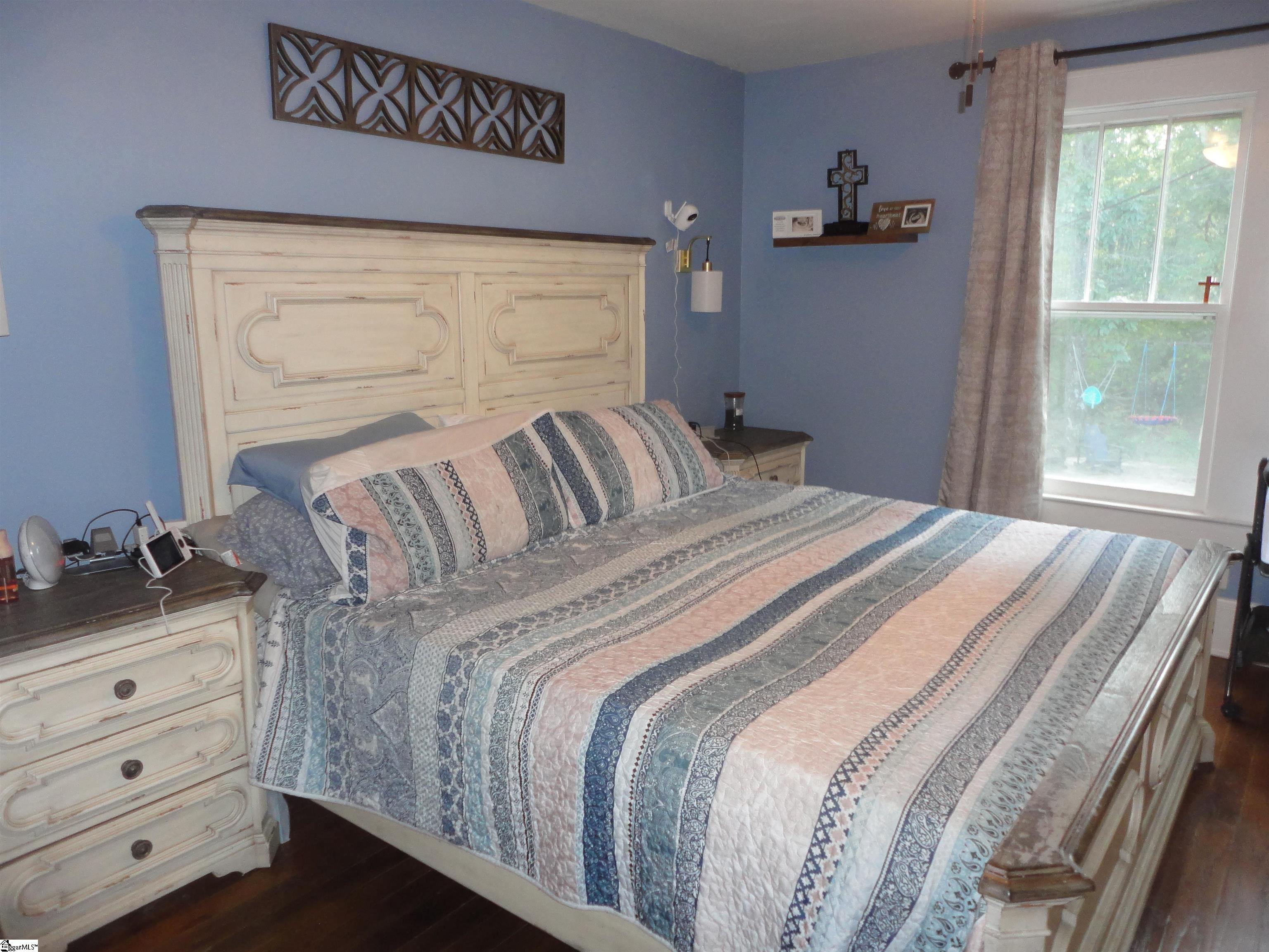 5803 W Highway 76 W Laurens, SC 29360