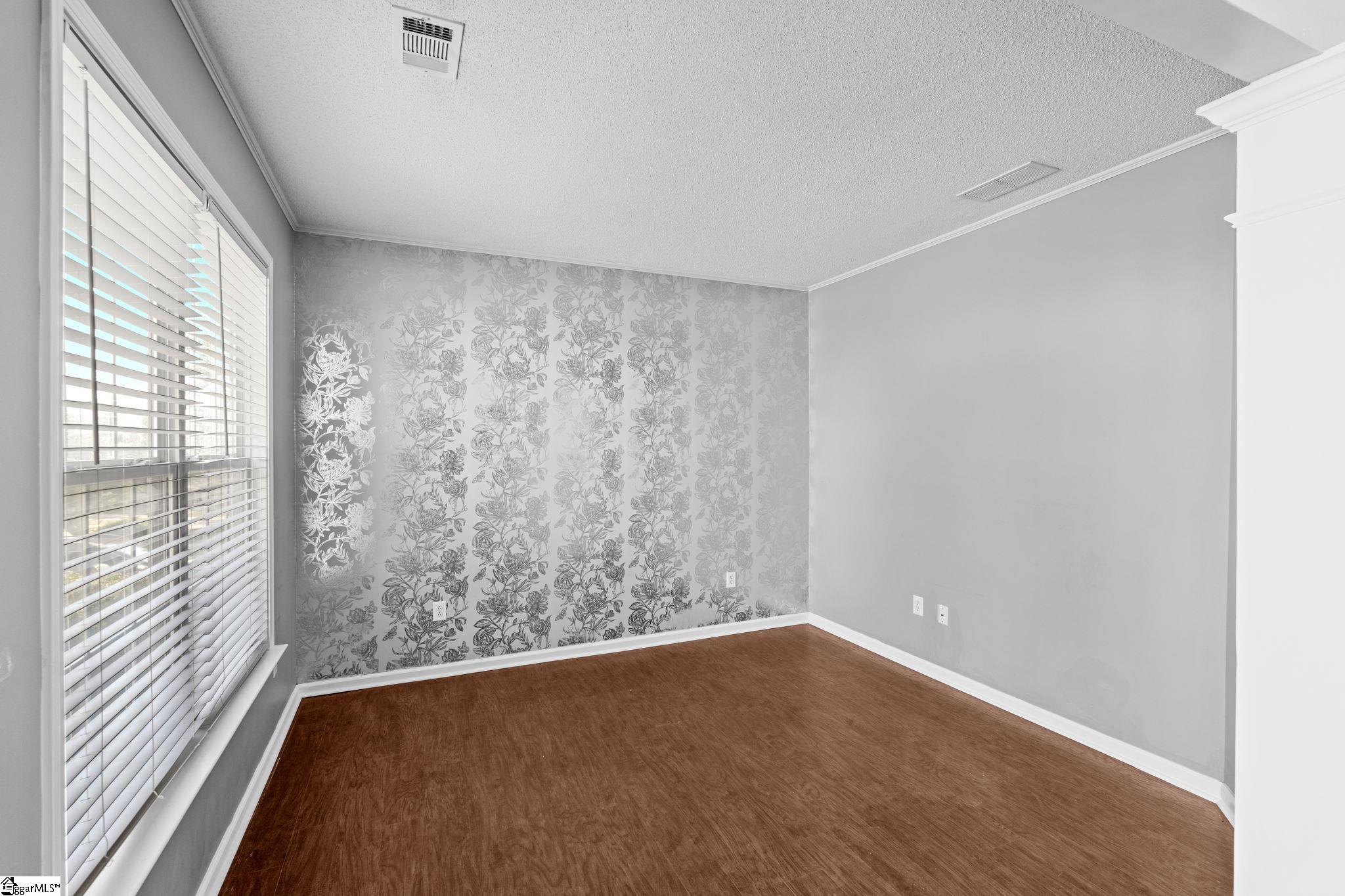 8 Breckenridge Court Greenville, SC 29615