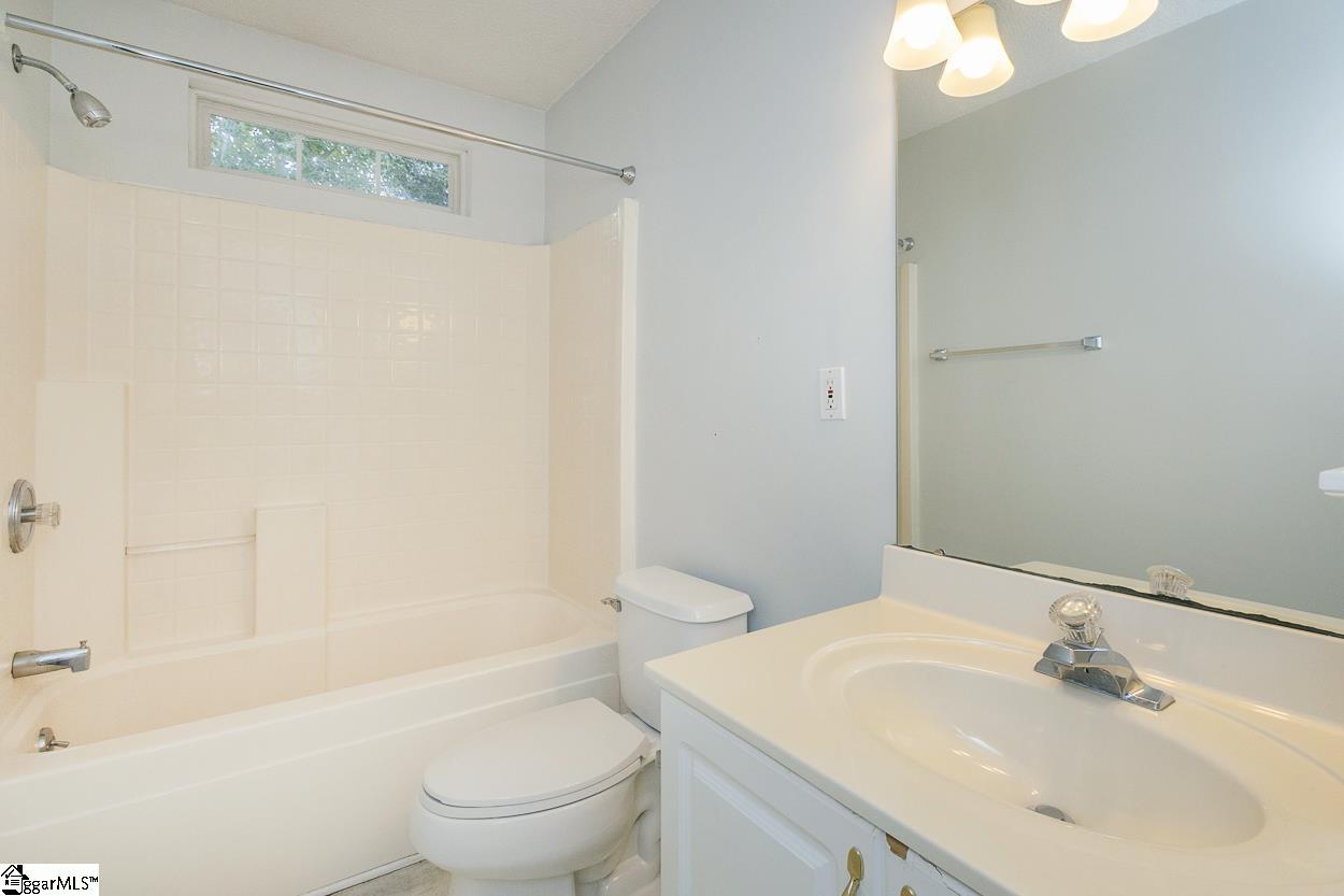122 Kingsgate Way Anderson, SC 29621