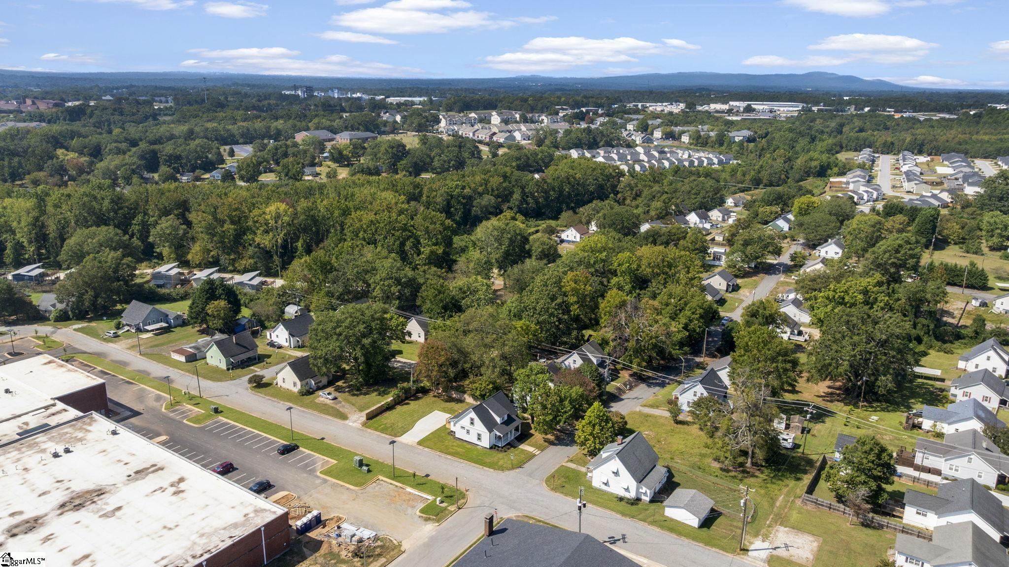 401 Connecticut Avenue Greer, SC 29650