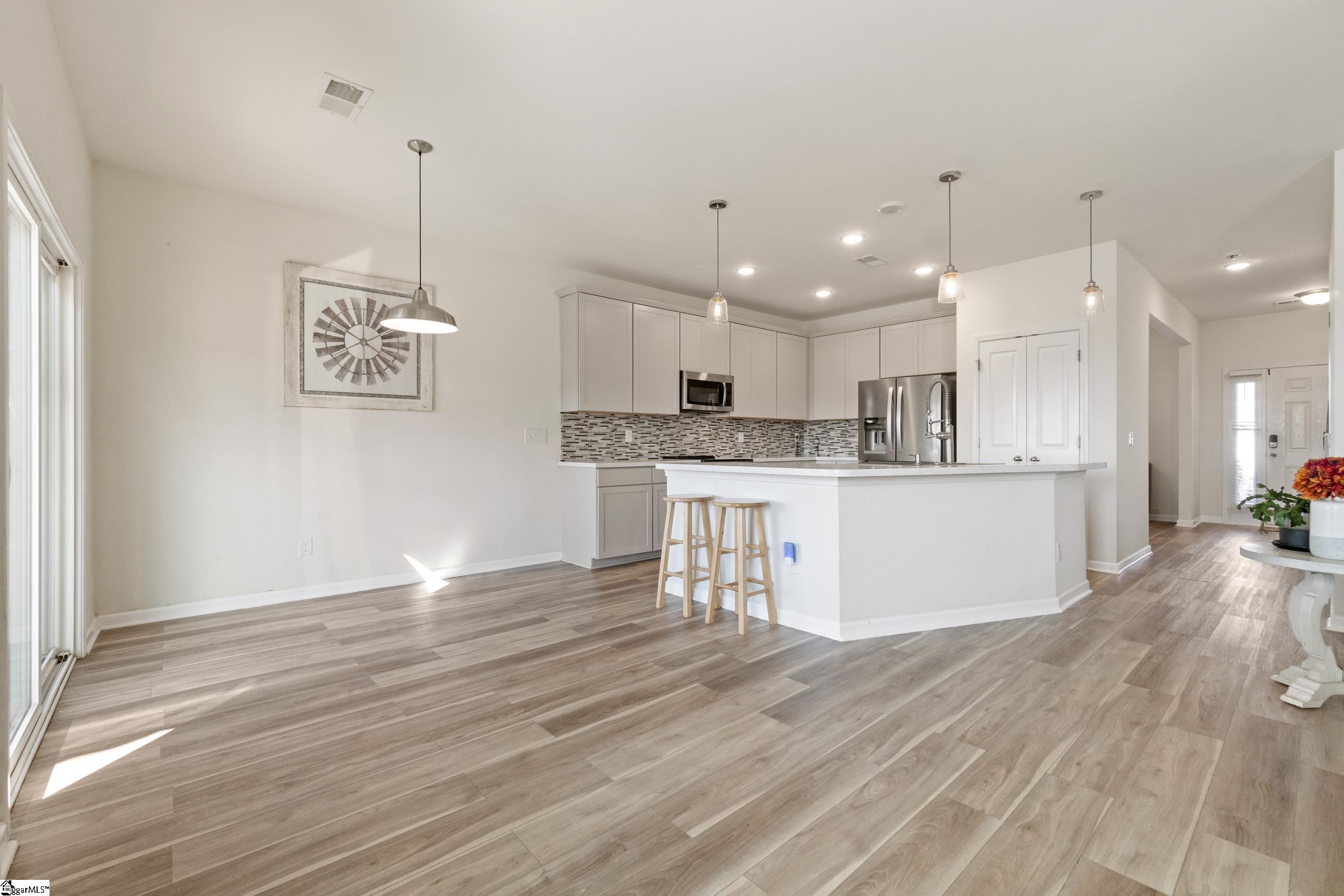 707 Granite Drive Easley, SC 29642