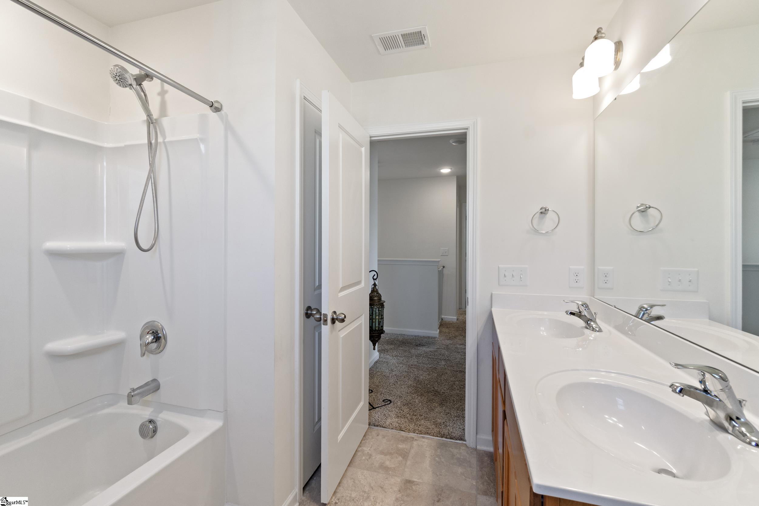 707 Granite Drive Easley, SC 29642