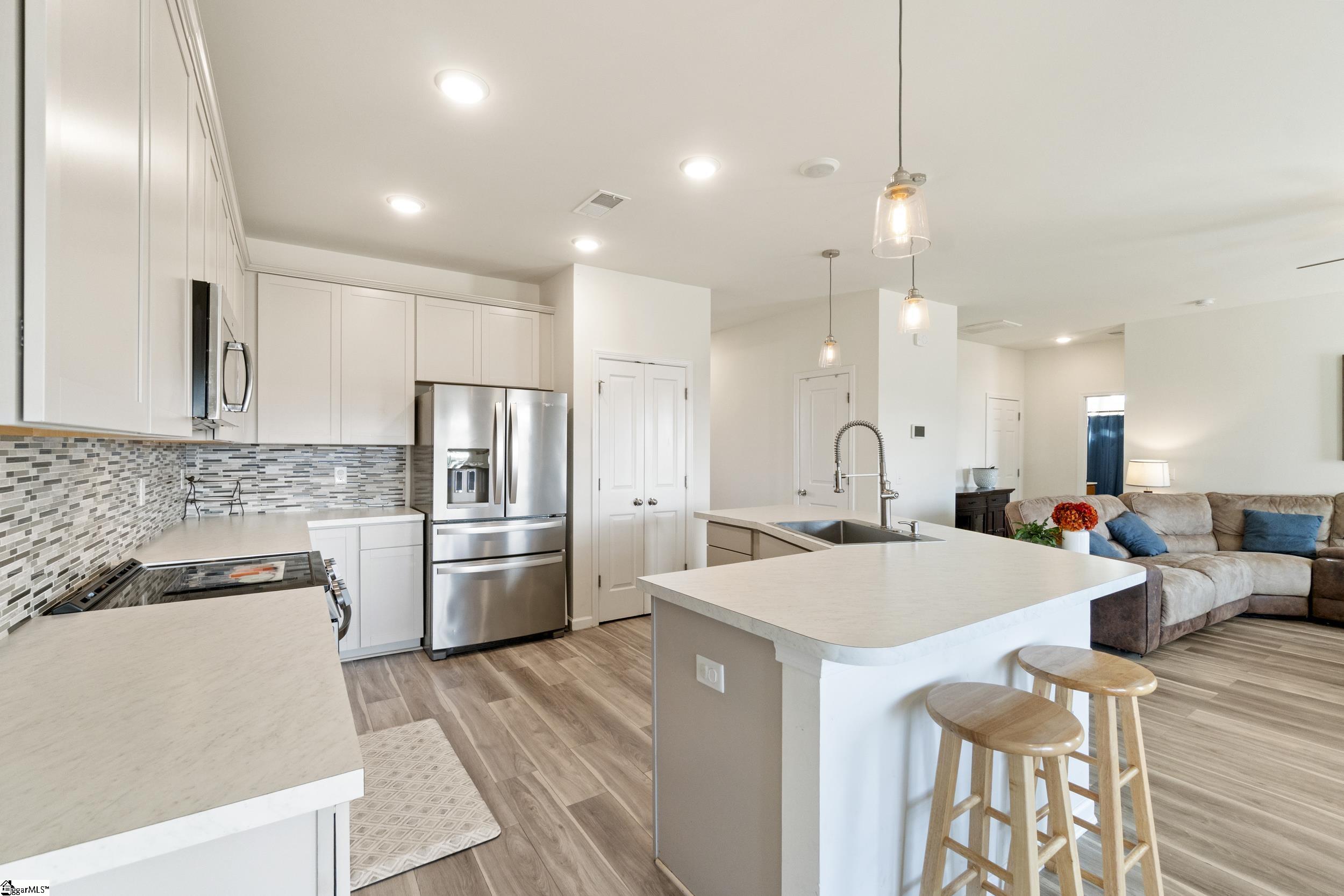 707 Granite Drive Easley, SC 29642