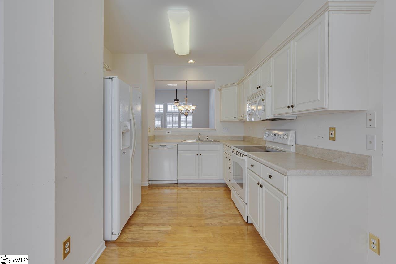 101 Heavenly Way Greenville, SC 29615