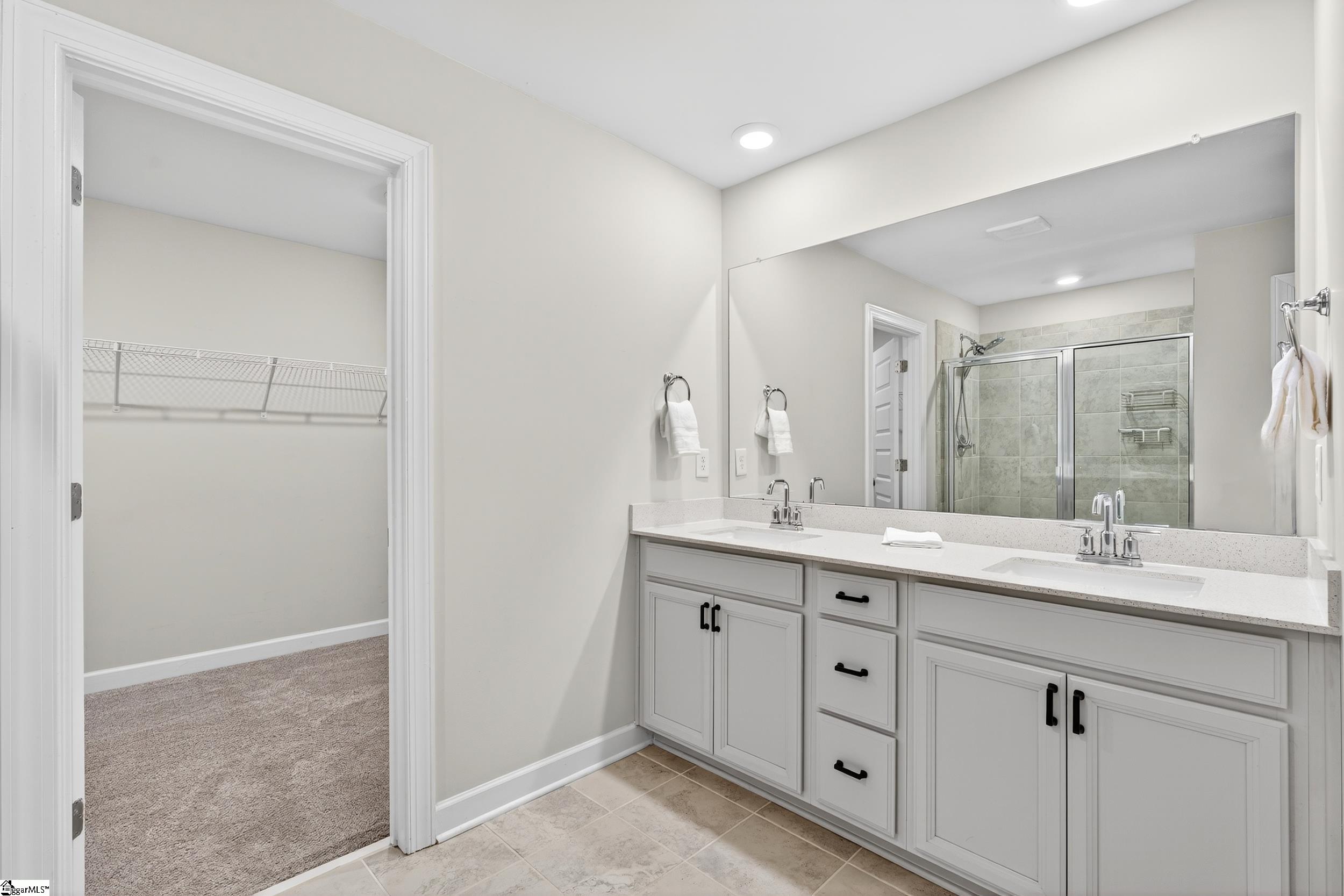 637 Grays Creek Road Spartanburg, SC 29303-4446
