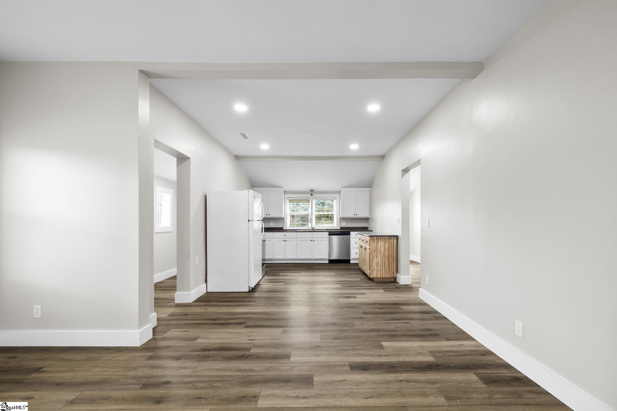 2811 Locust Hill Road Taylors, SC 29687