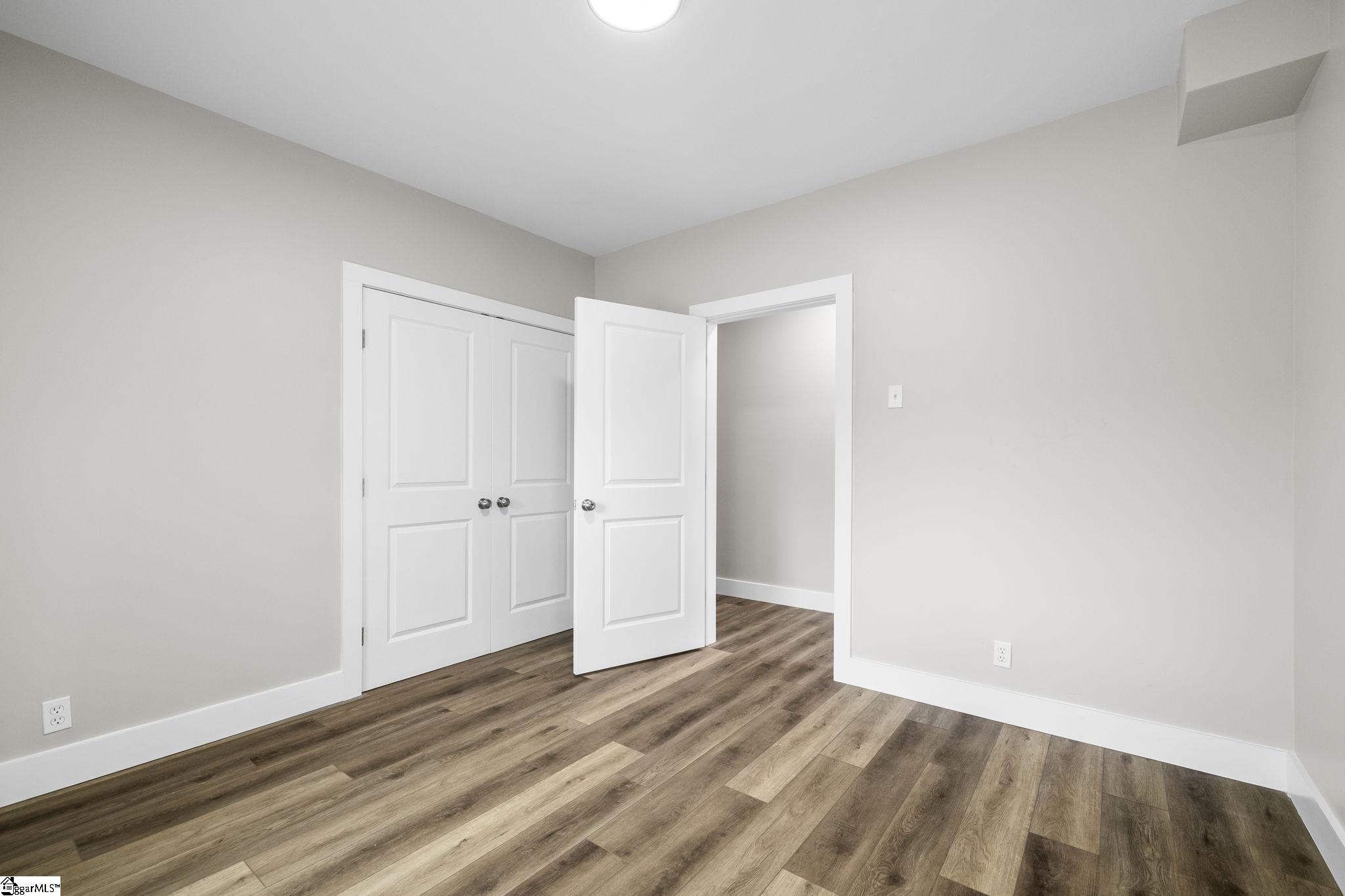 2811 Locust Hill Road Taylors, SC 29687