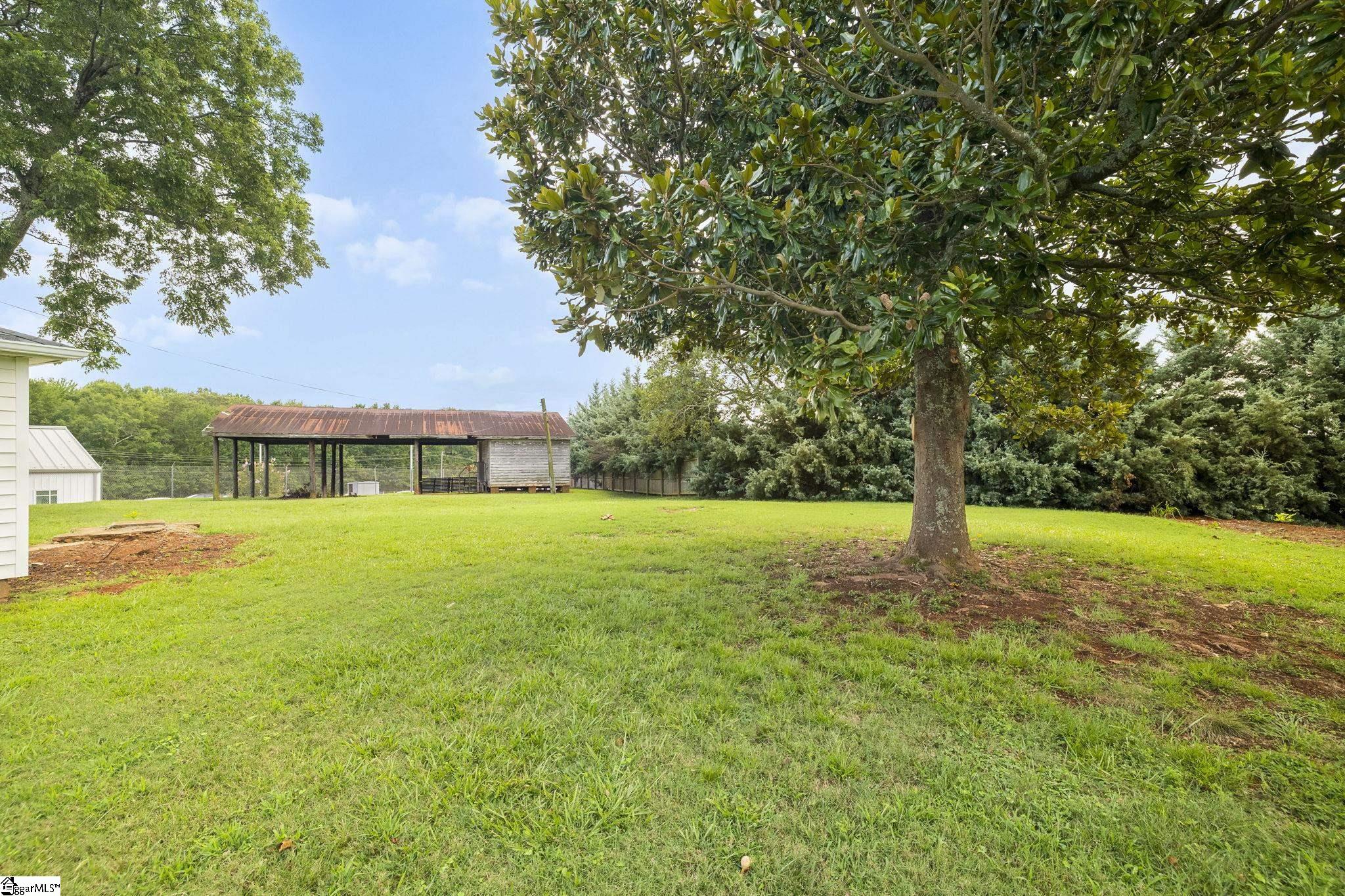 2811 Locust Hill Road Taylors, SC 29687