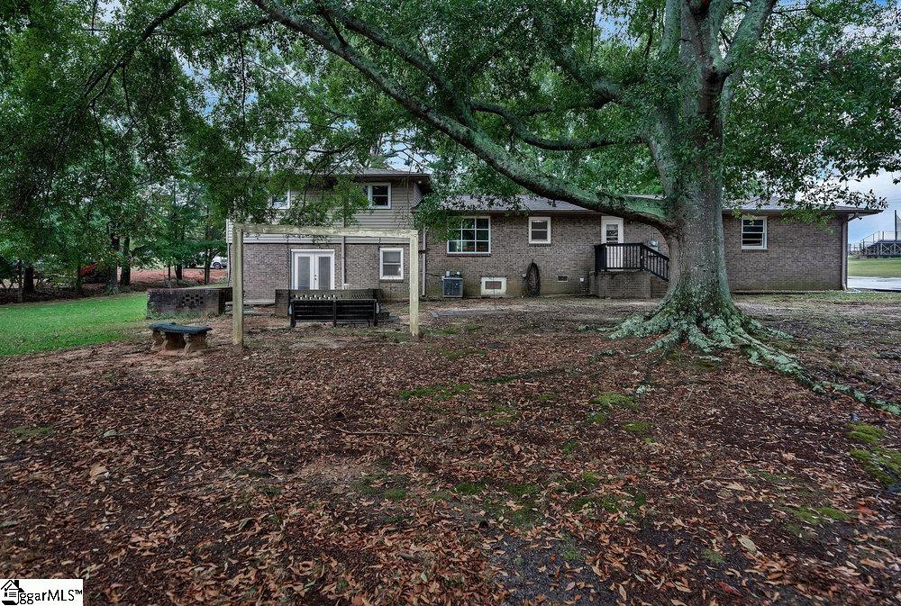 208 Travelier Trail Piedmont, SC 29673