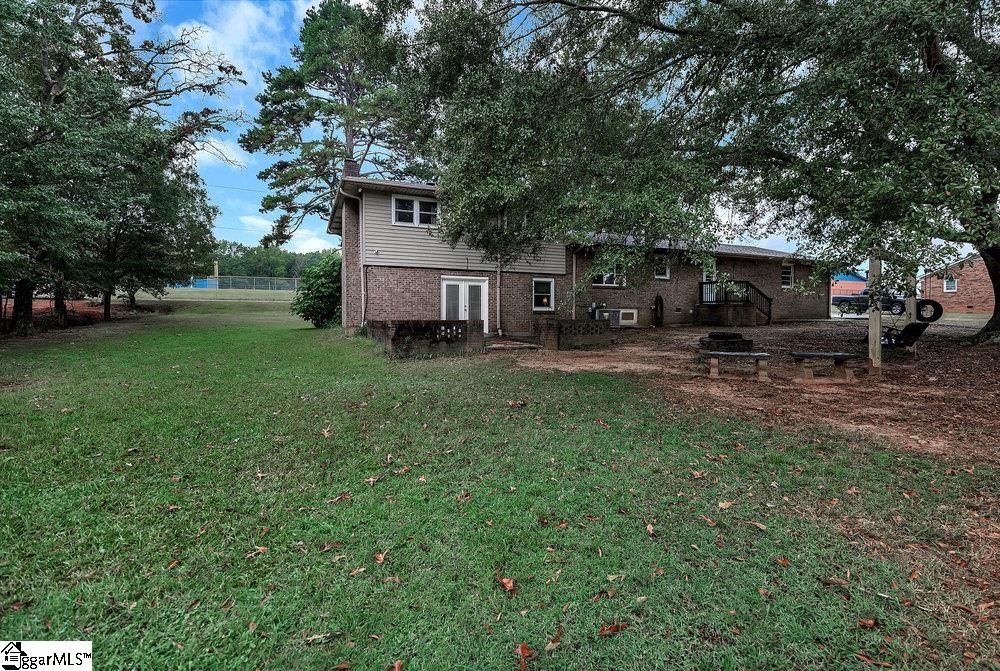 208 Travelier Trail Piedmont, SC 29673