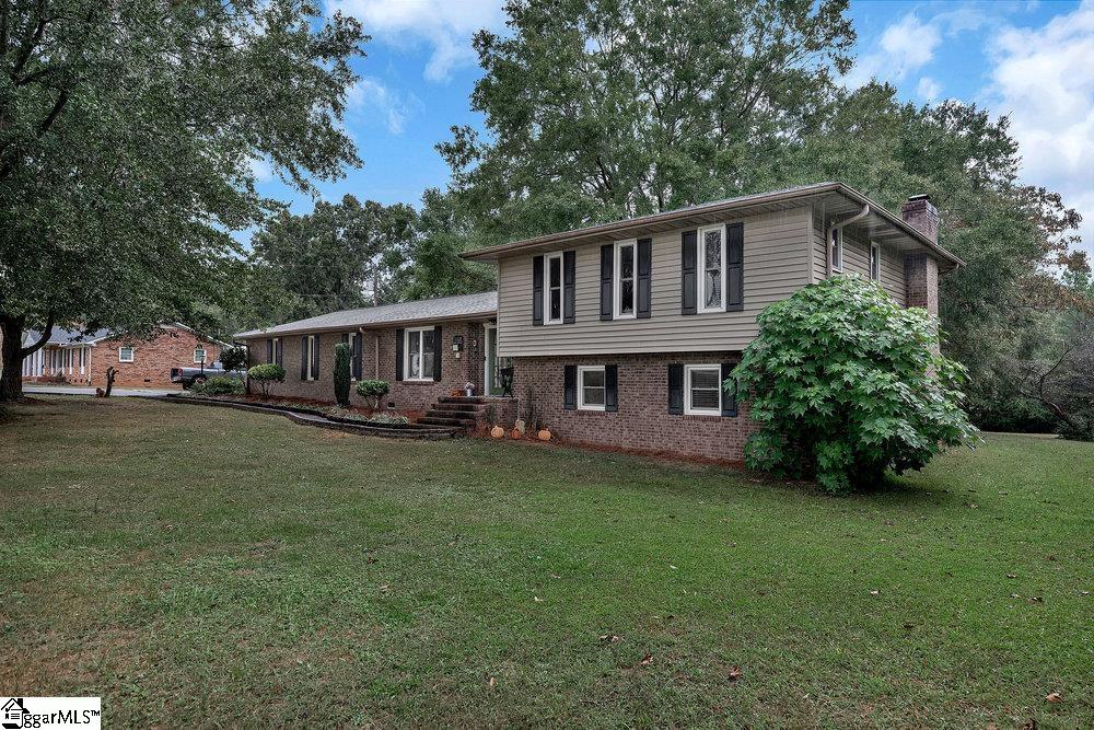 208 Travelier Trail Piedmont, SC 29673