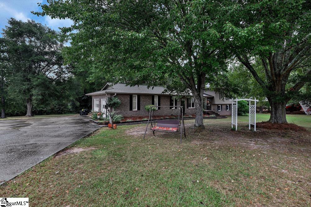 208 Travelier Trail Piedmont, SC 29673