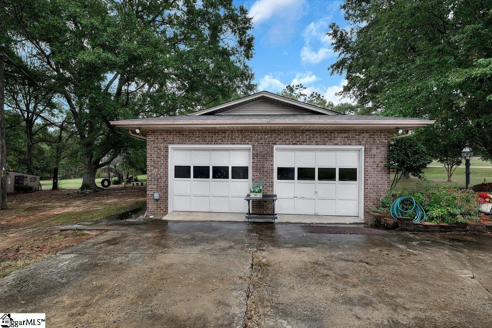 208 Travelier Trail Piedmont, SC 29673