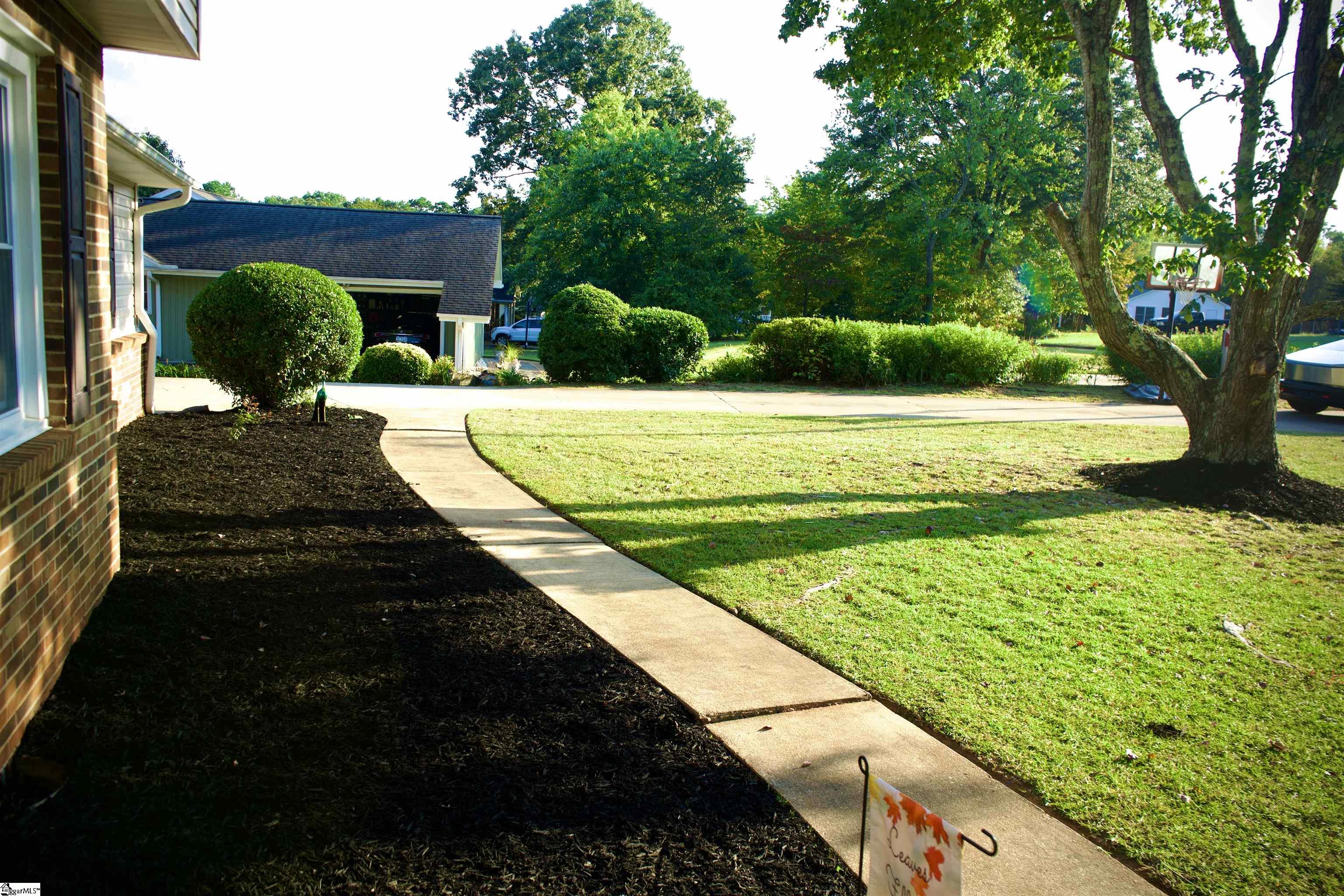 126 Jay Circle Moore, SC 29369