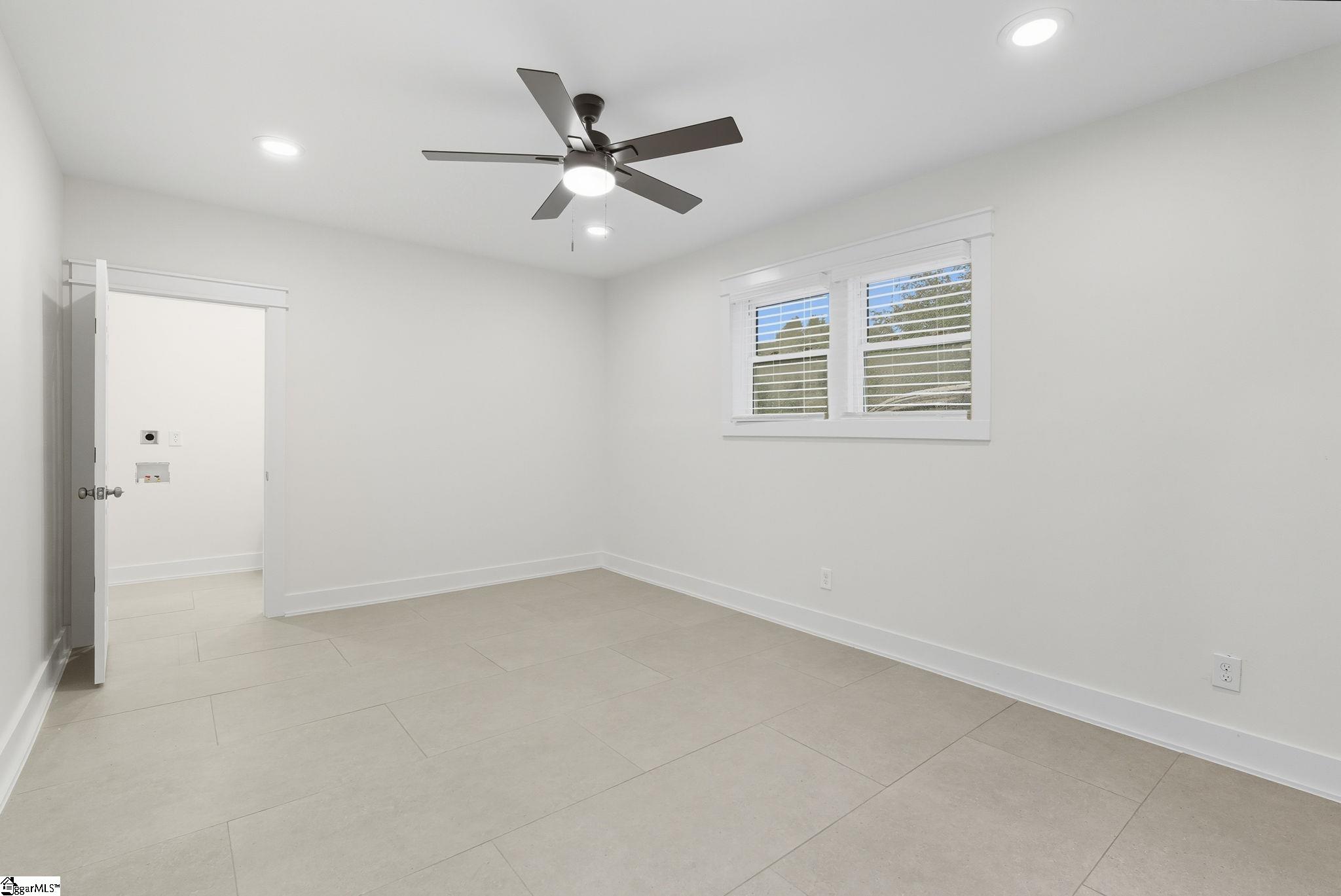 104 Elaine Avenue Taylors, SC 29687