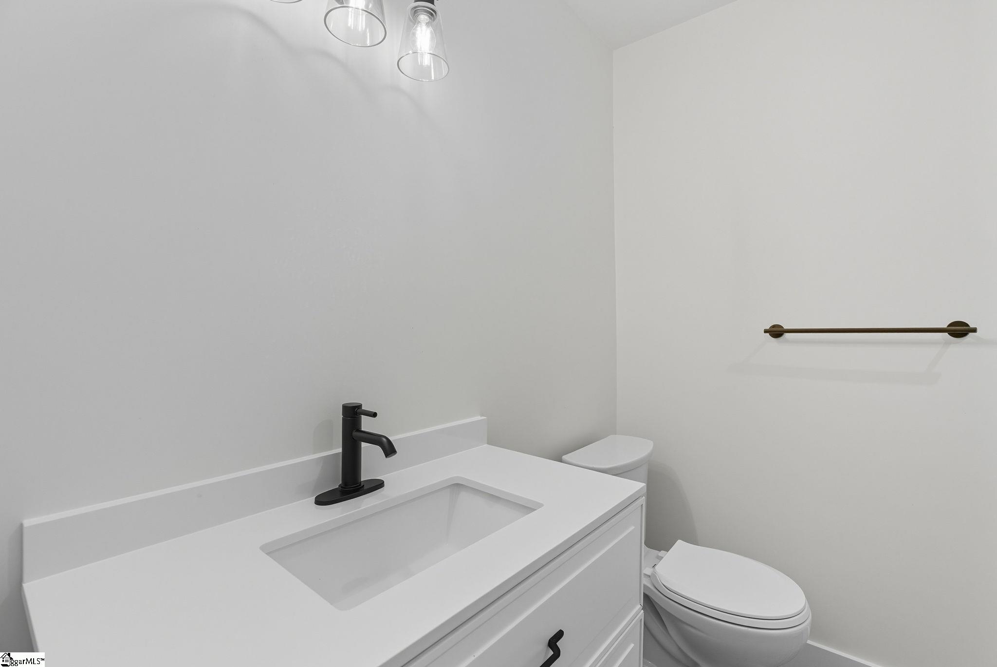 104 Elaine Avenue Taylors, SC 29687